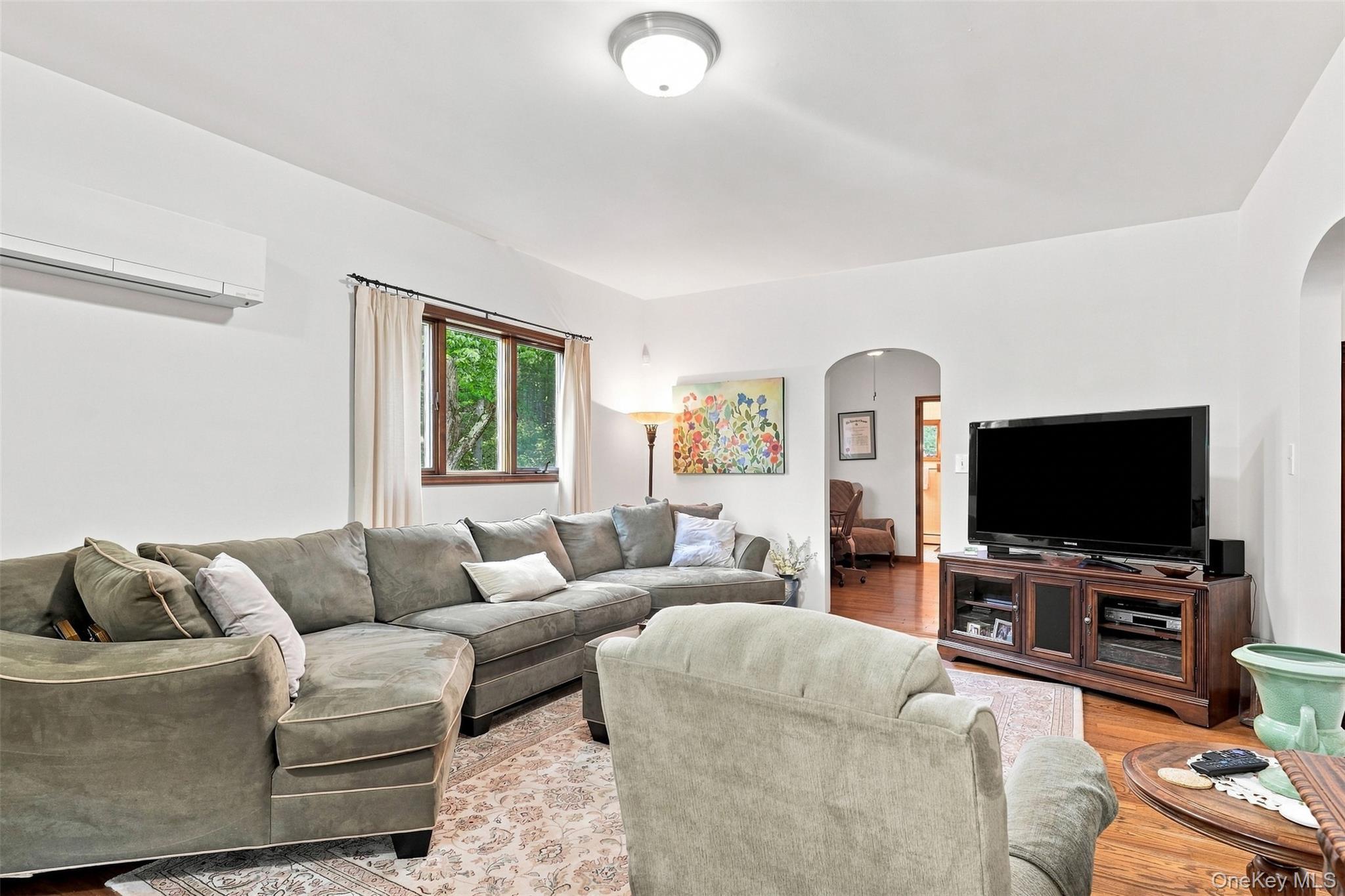 Single Family High Road Sullivan County, NY 12737, MLS-1042038-13