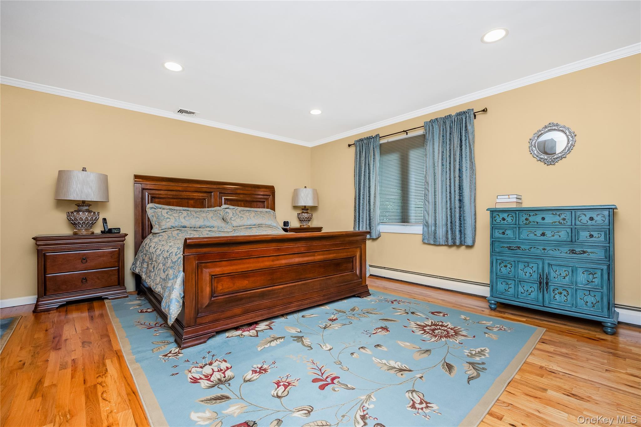 Single Family Melrose Lane  Suffolk County, NY 11725, MLS-1042052-24