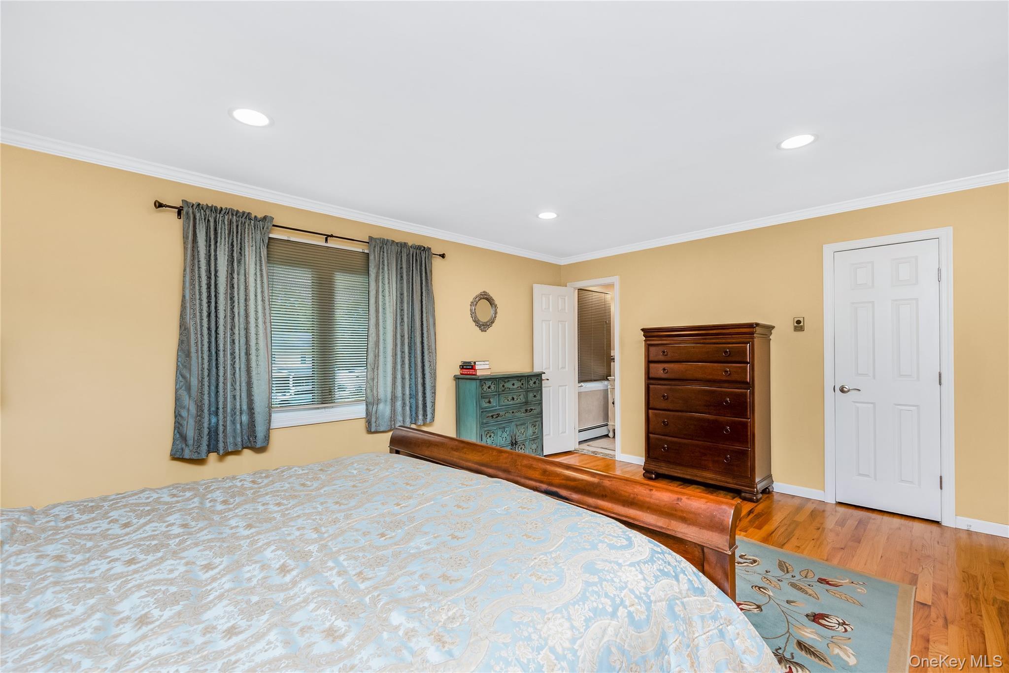 Single Family Melrose Lane  Suffolk County, NY 11725, MLS-1042052-26