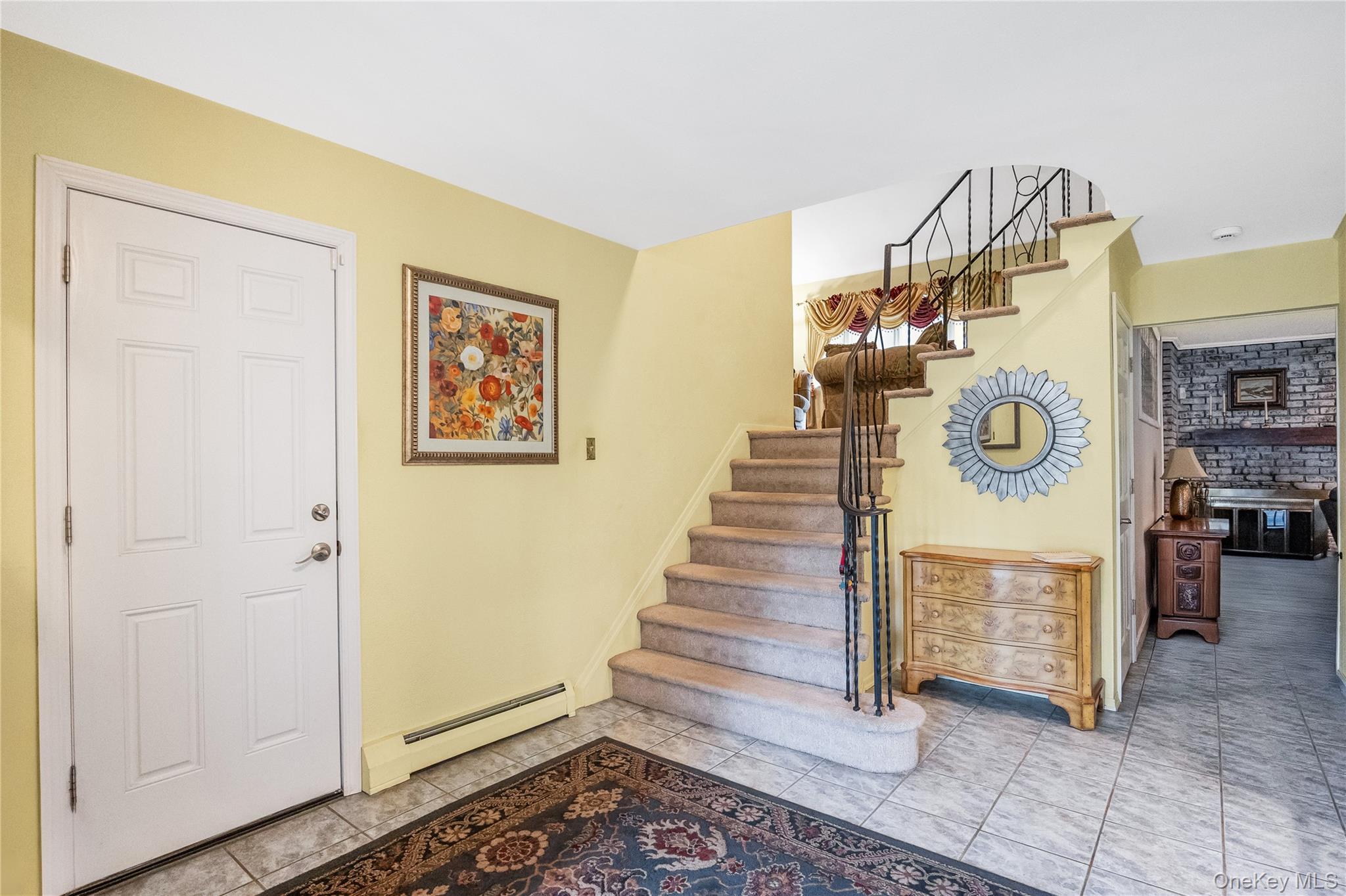 Single Family Melrose Lane  Suffolk County, NY 11725, MLS-1042052-4
