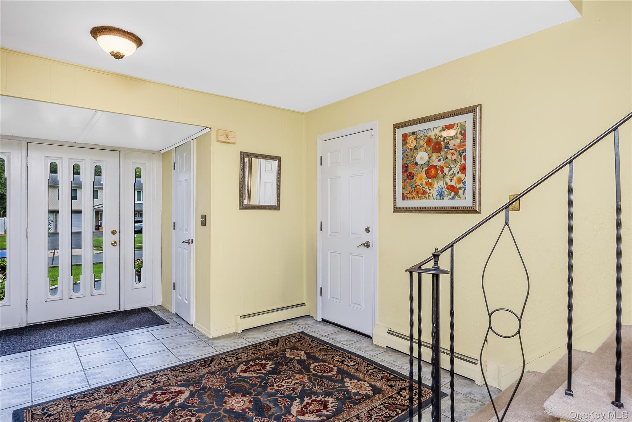 Single Family Melrose Lane  Suffolk County, NY 11725, MLS-1042052-5