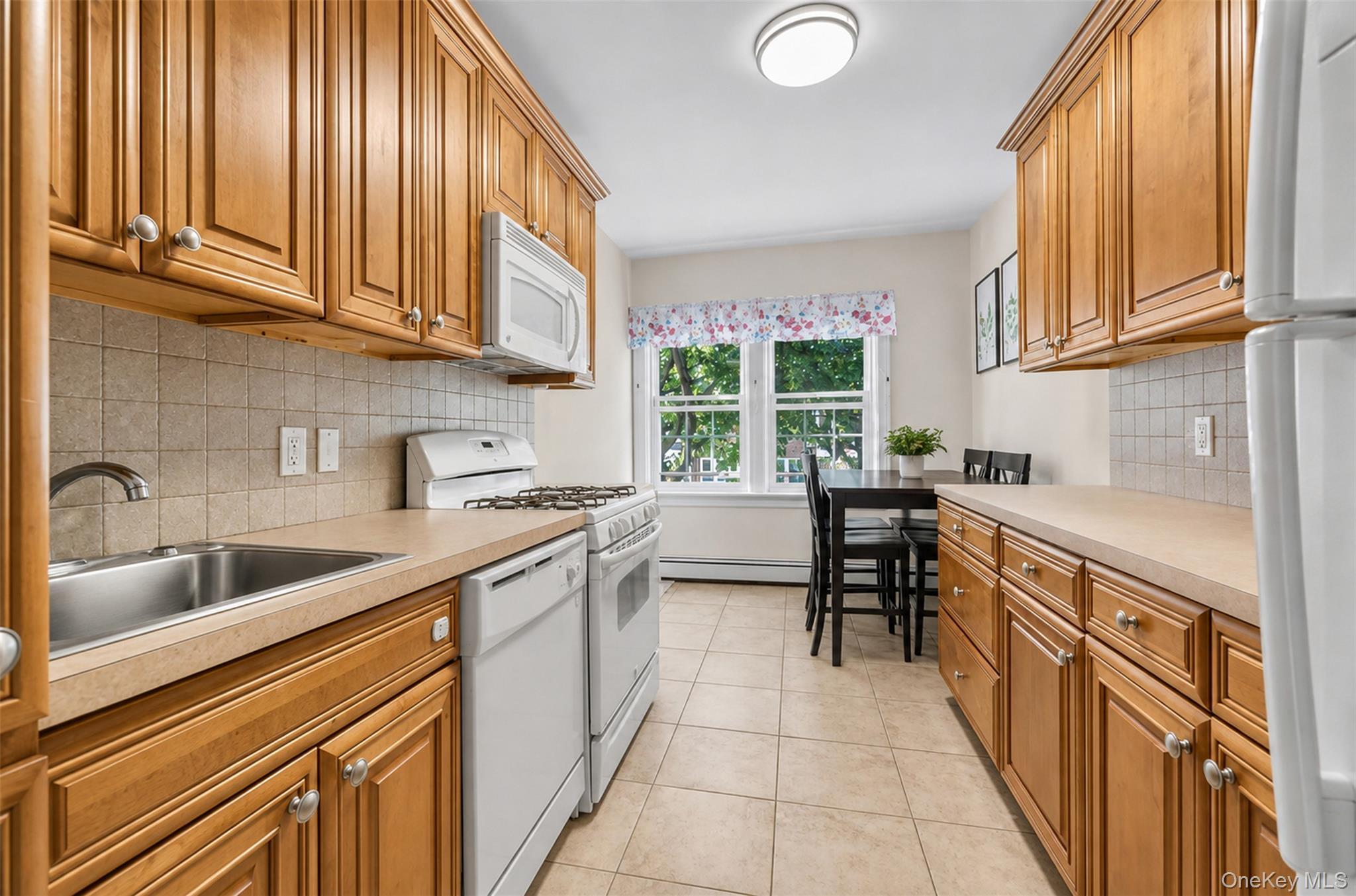 Single Family 146th Street  Queens, NY 11357, MLS-1042064-17
