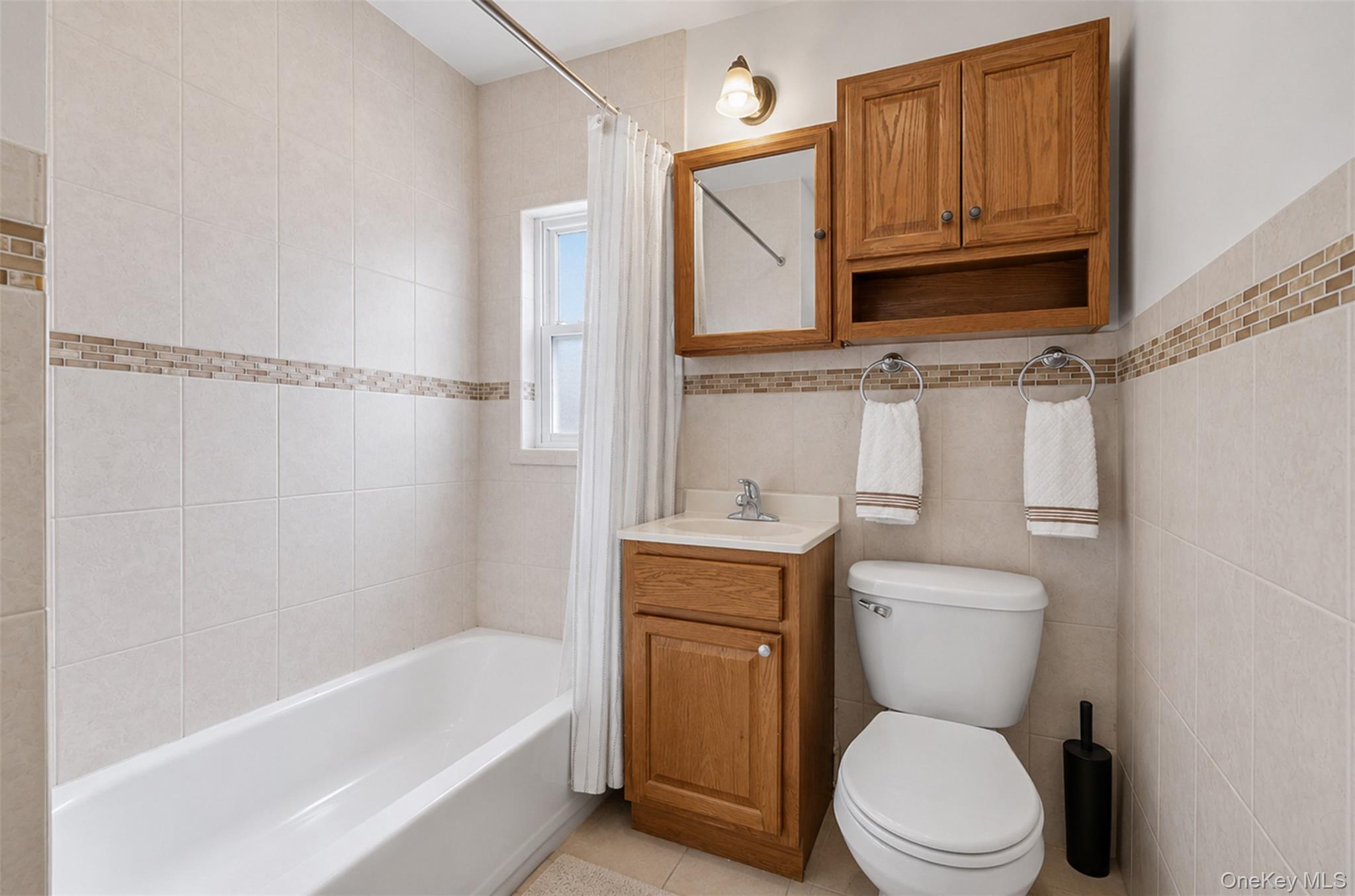 Single Family 146th Street  Queens, NY 11357, MLS-1042064-23