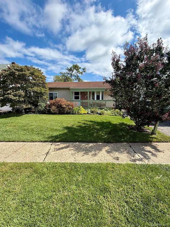 Single Family Bowling Green Drive Nassau County, NY 11590, MLS-1042066-3