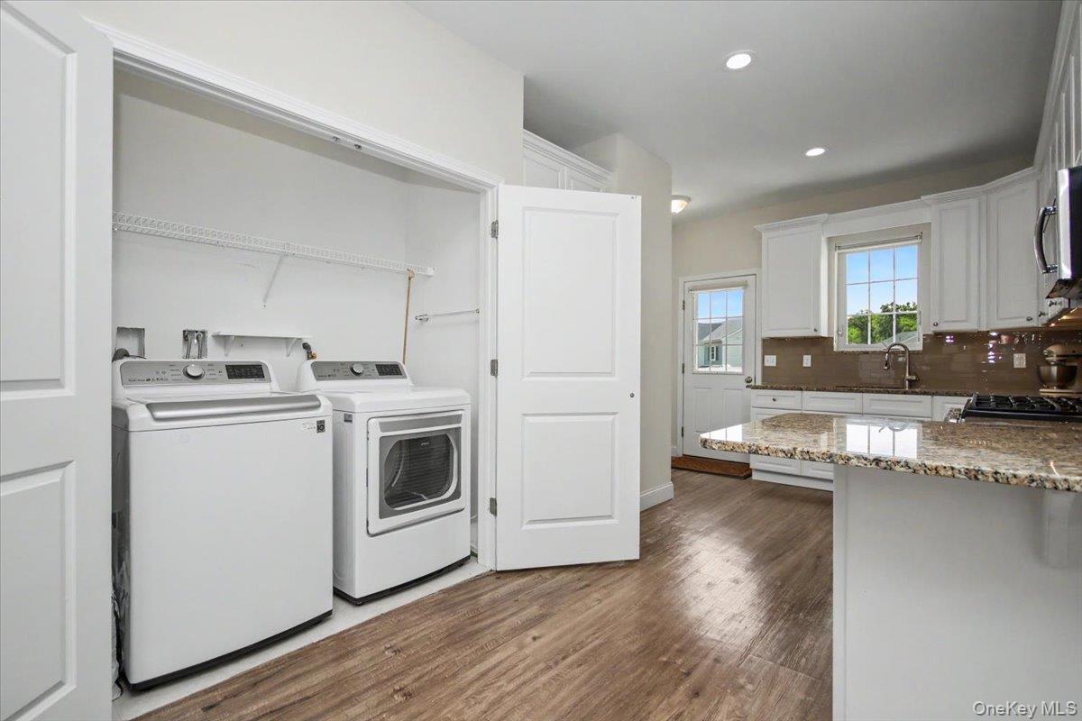 Single Family Alex Court Ulster County, NY 12528, MLS-1042078-20