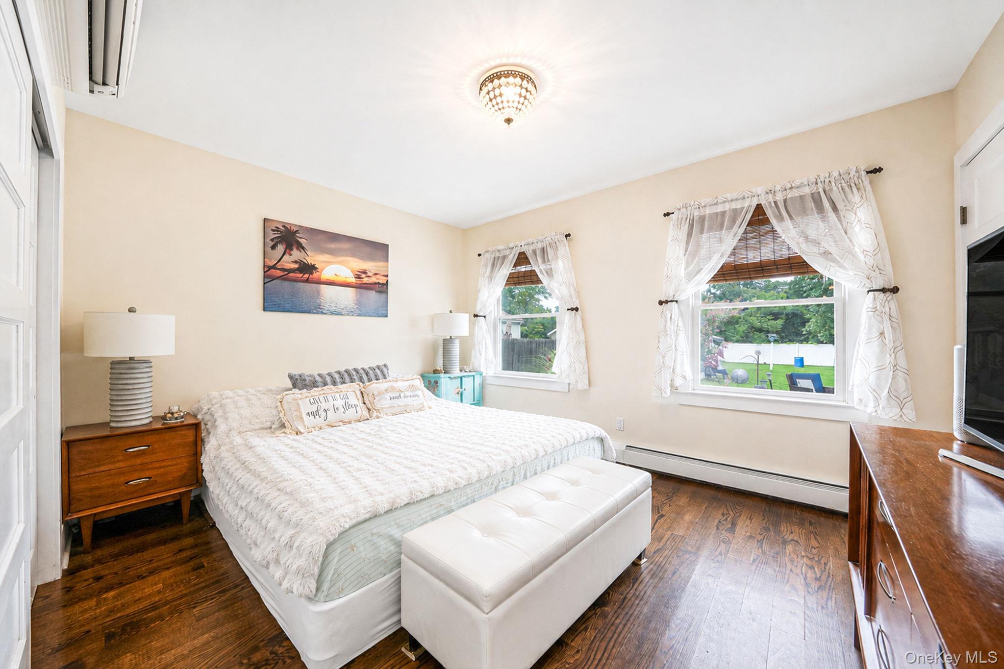 Single Family Park Street Suffolk County, NY 11715, MLS-1042080-16