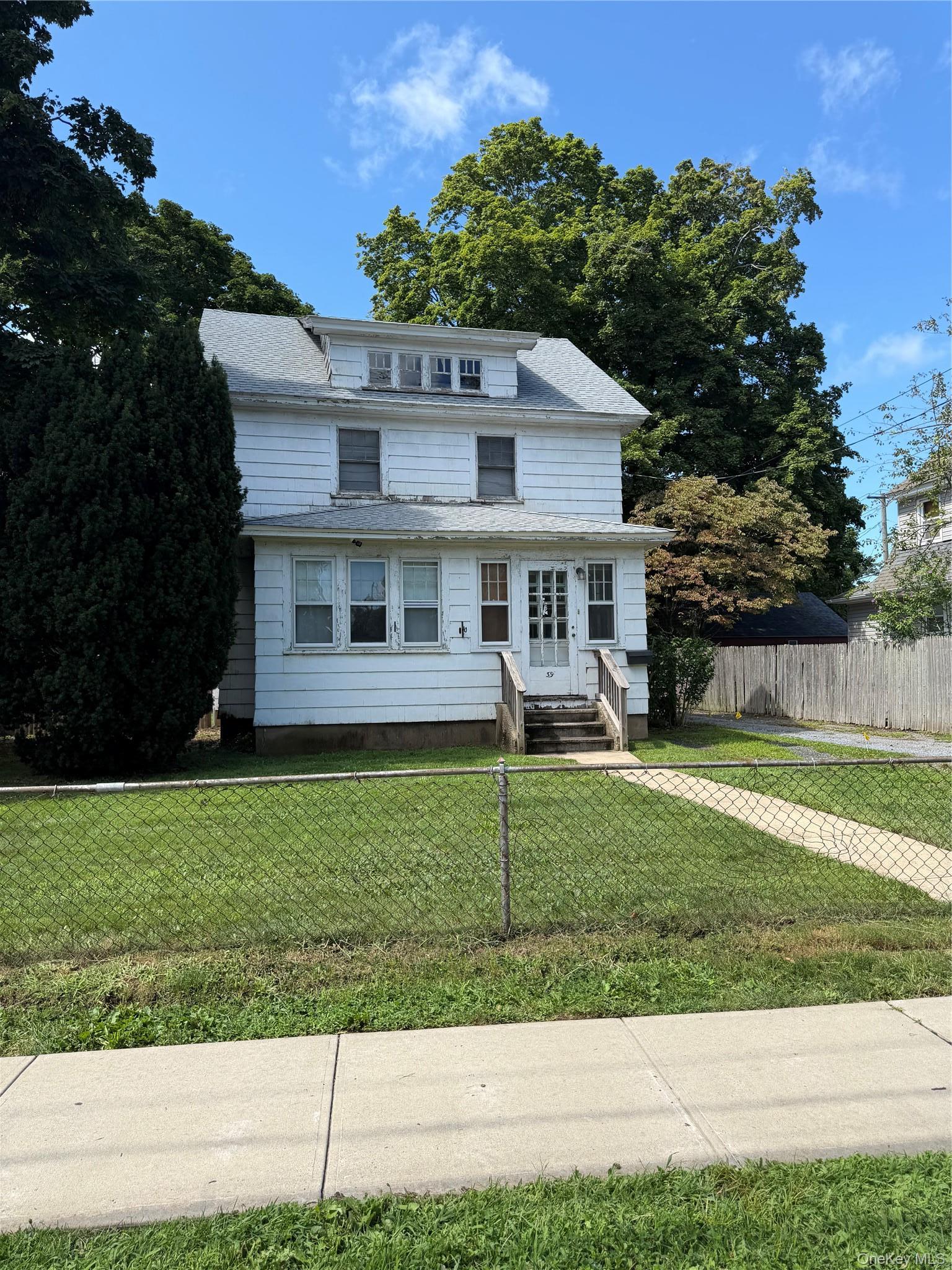 Single Family Broadway Suffolk County, NY 11740, MLS-1042081-2