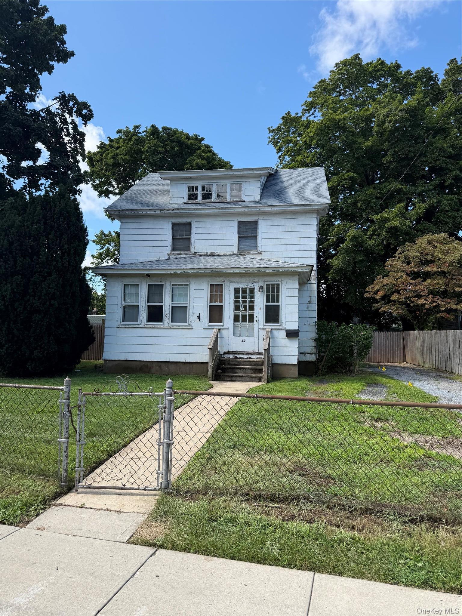 Single Family Broadway Suffolk County, NY 11740, MLS-1042081-3