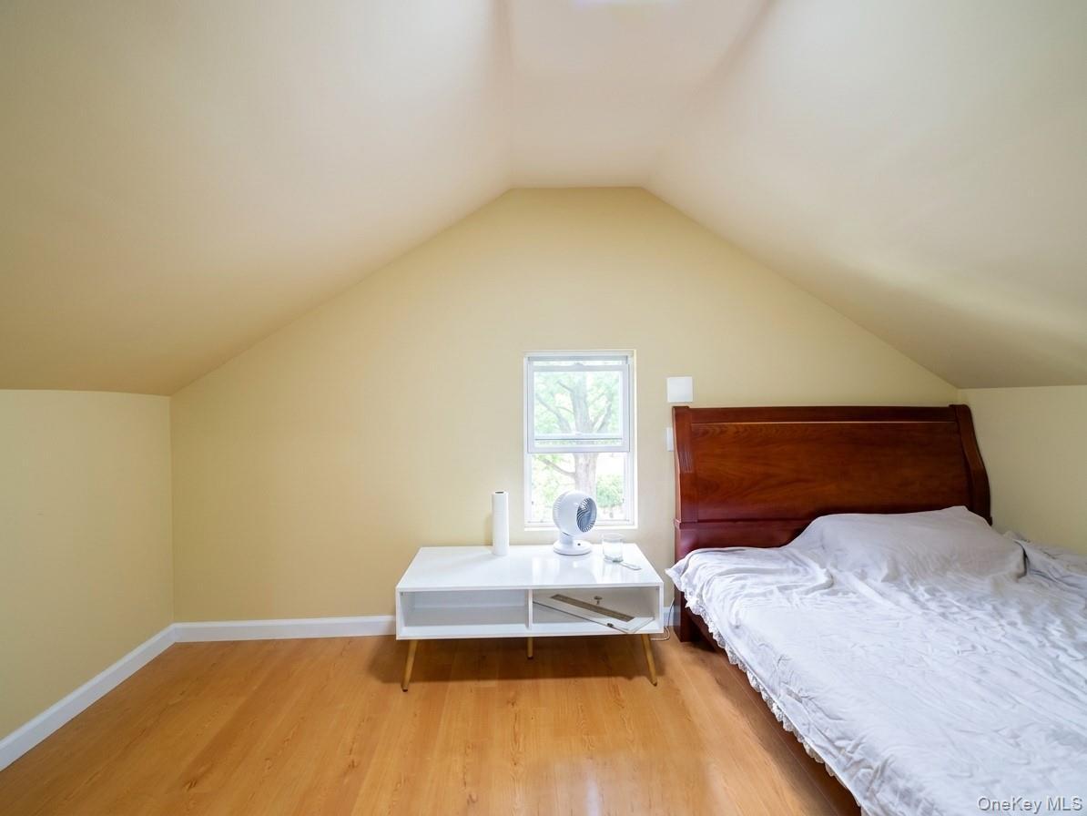 Single Family 208th Street Queens, NY 11361, MLS-1042087-16