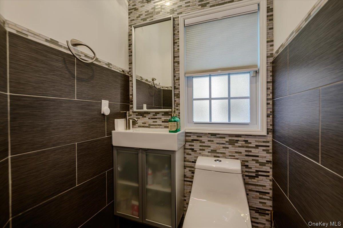 Single Family 240th Street Queens, NY 11426, MLS-1042088-12