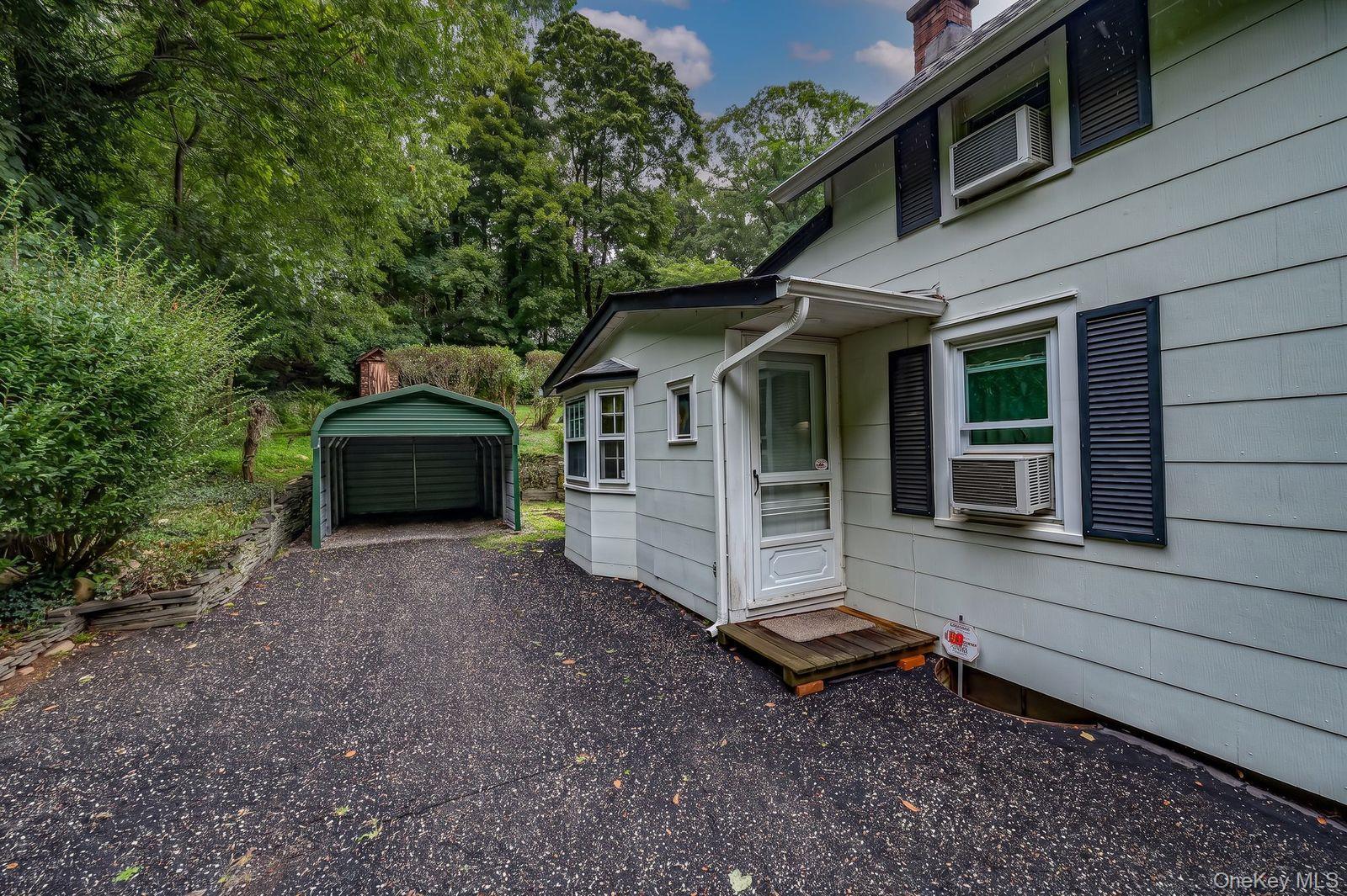 Single Family Overton Pass Suffolk County, NY 11780, MLS-1042098-13