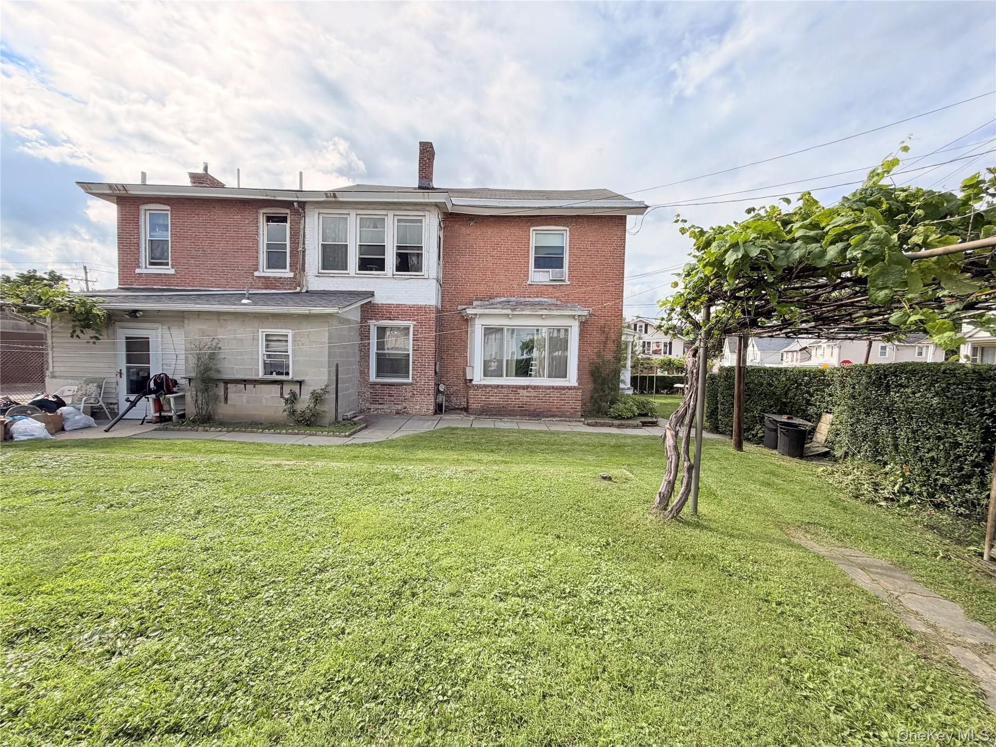 Single Family Montgomery Street Orange County, NY 10940, MLS-1042105-20