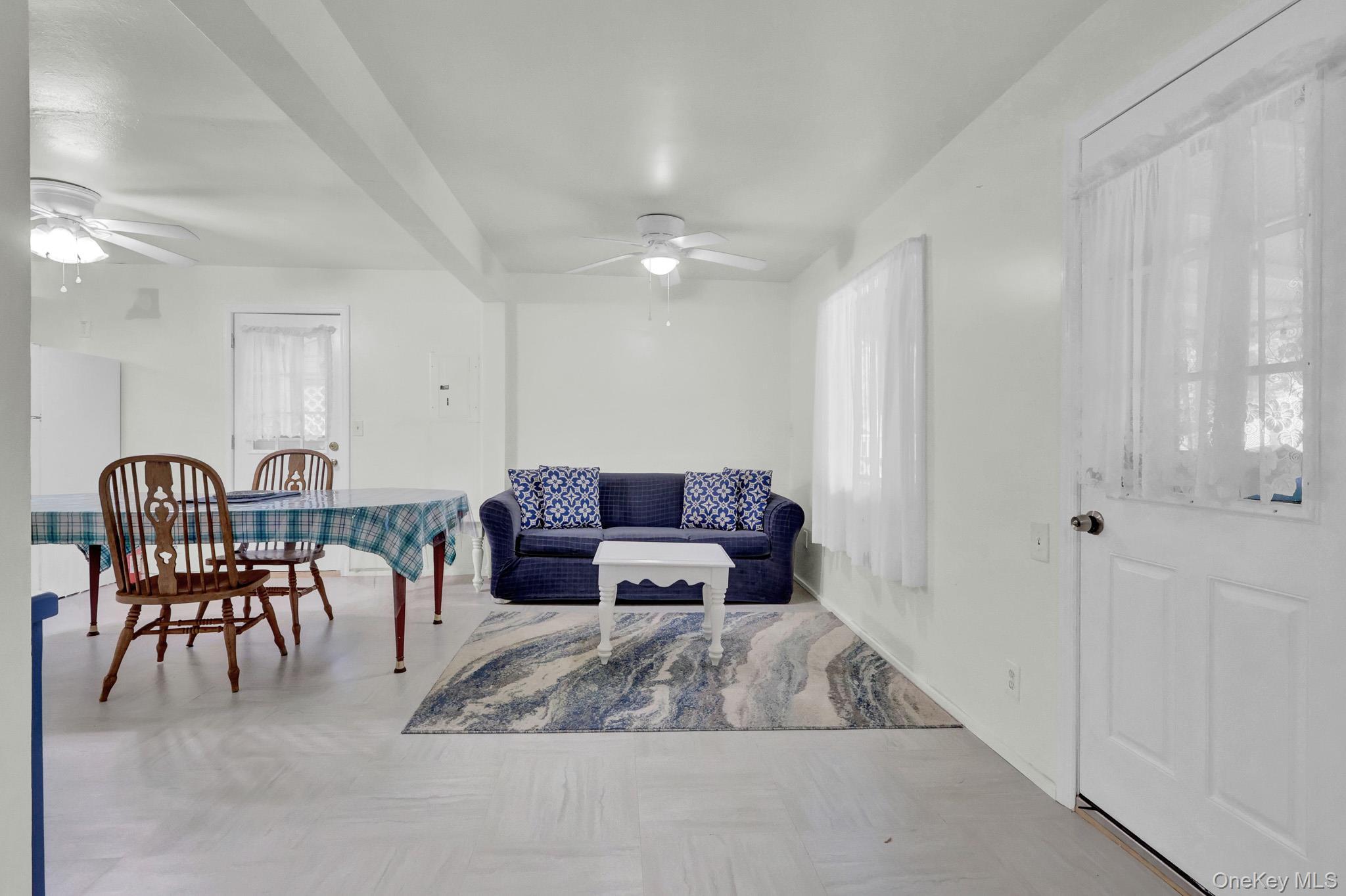 Single Family Cottage Road Suffolk County, NY 11933, MLS-1042120-7