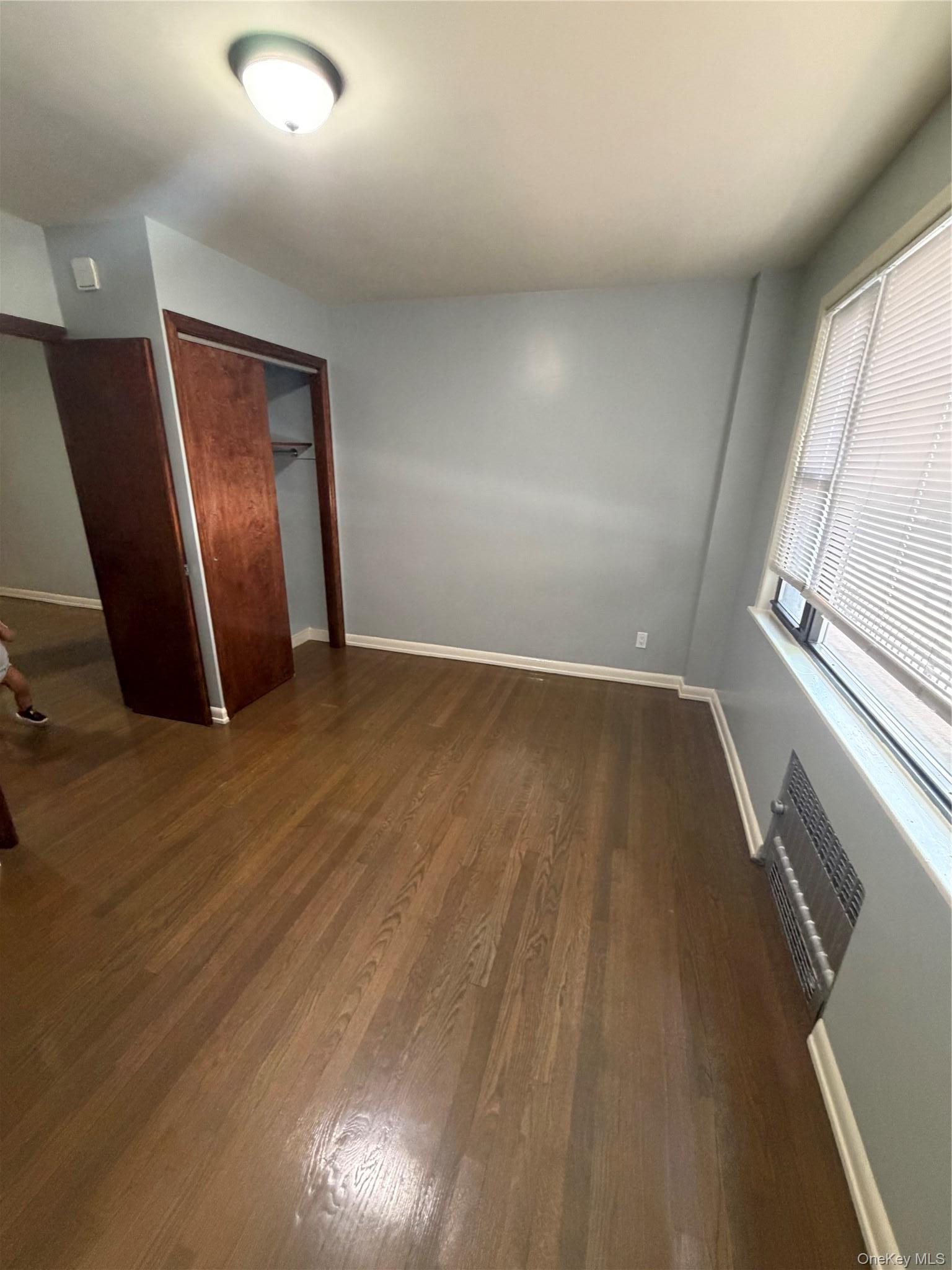 Apartment Ave Queens, NY 11385, MLS-1042121-5