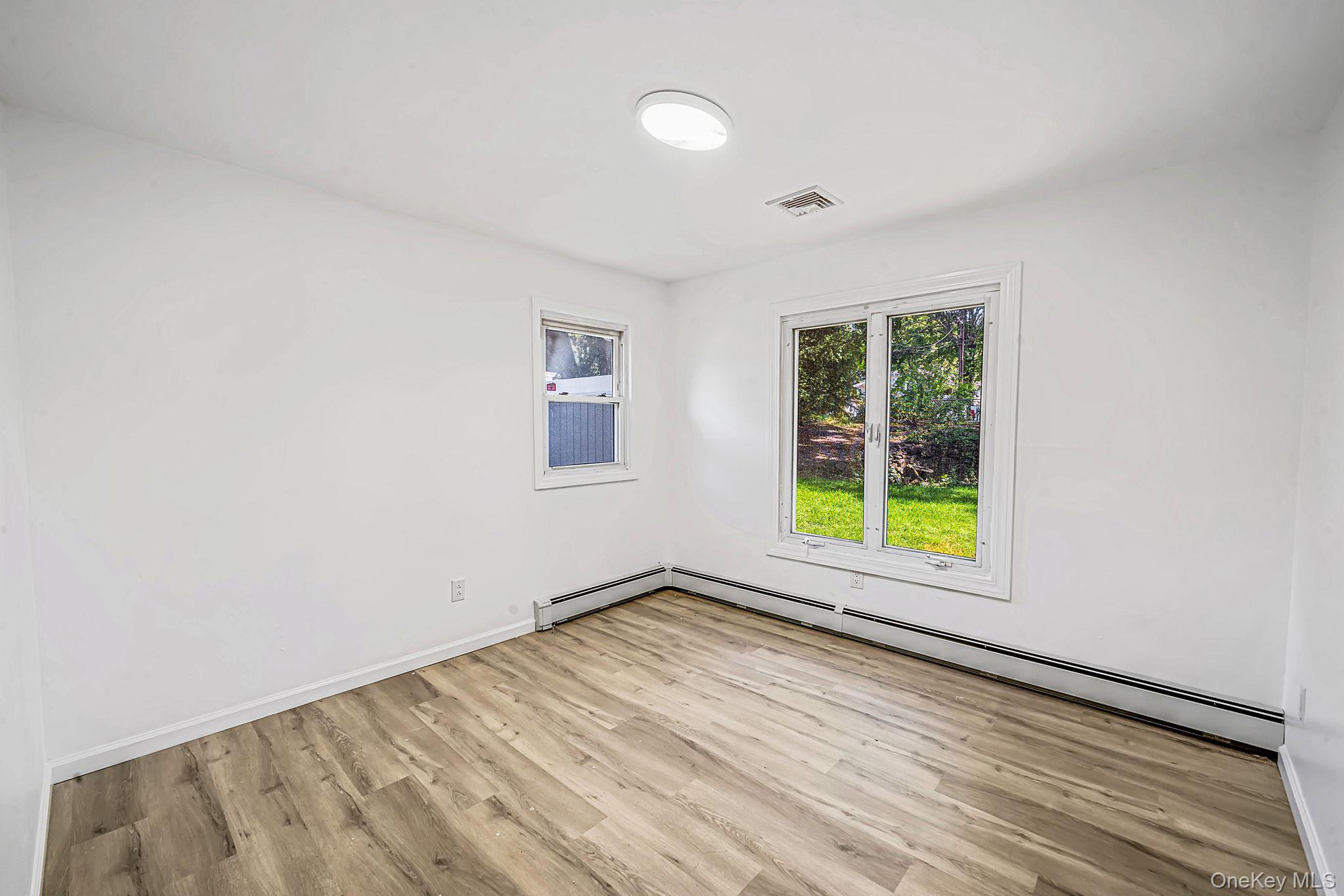 Single Family Decatur Avenue  Suffolk County, NY 11967, MLS-1042139-19
