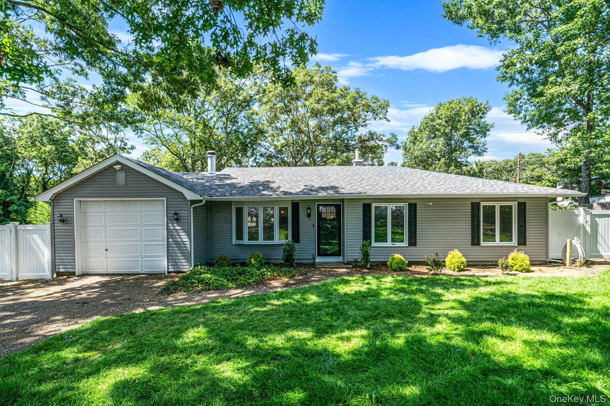 Single Family Decatur Avenue  Suffolk County, NY 11967, MLS-1042139-2