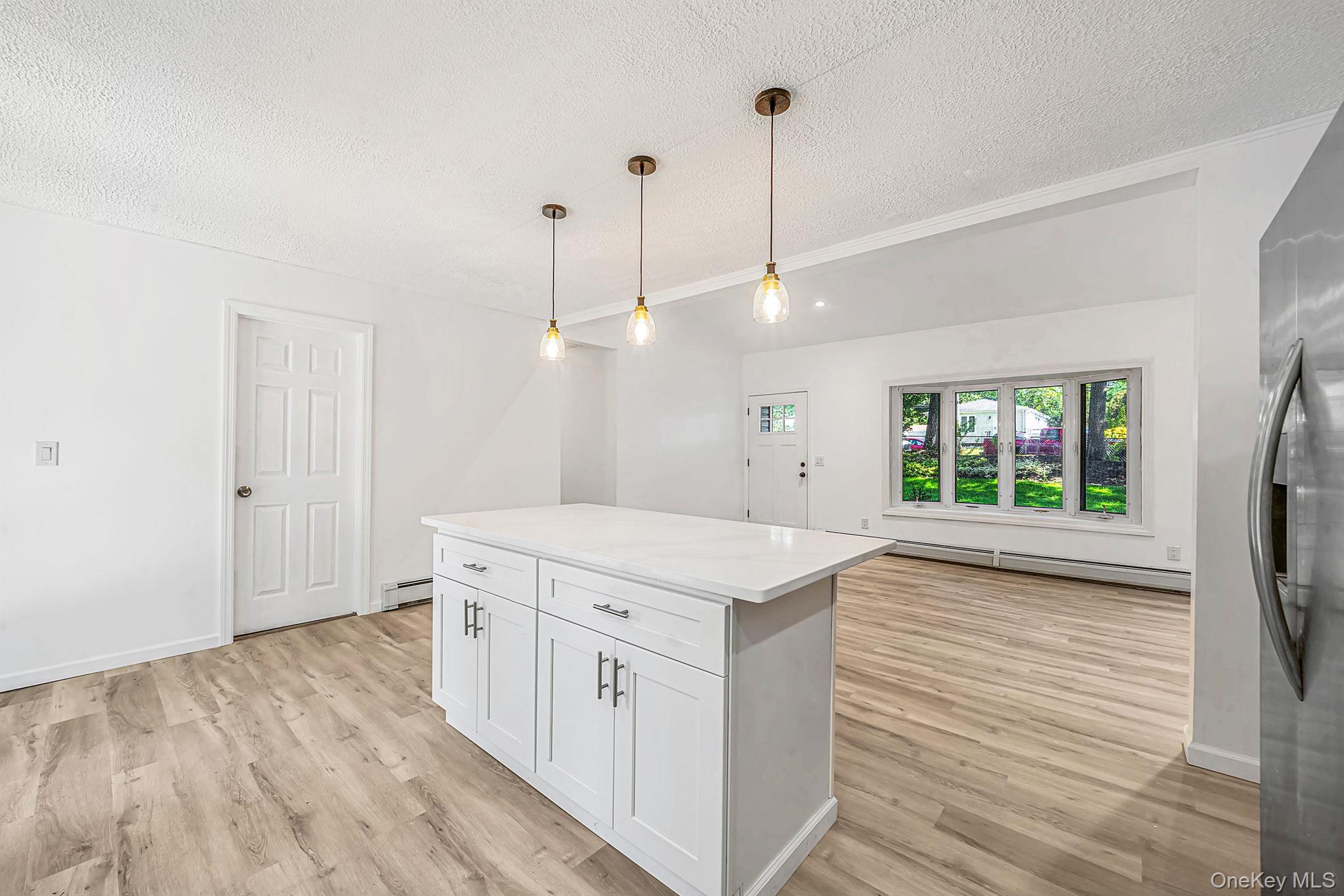 Single Family Decatur Avenue  Suffolk County, NY 11967, MLS-1042139-23