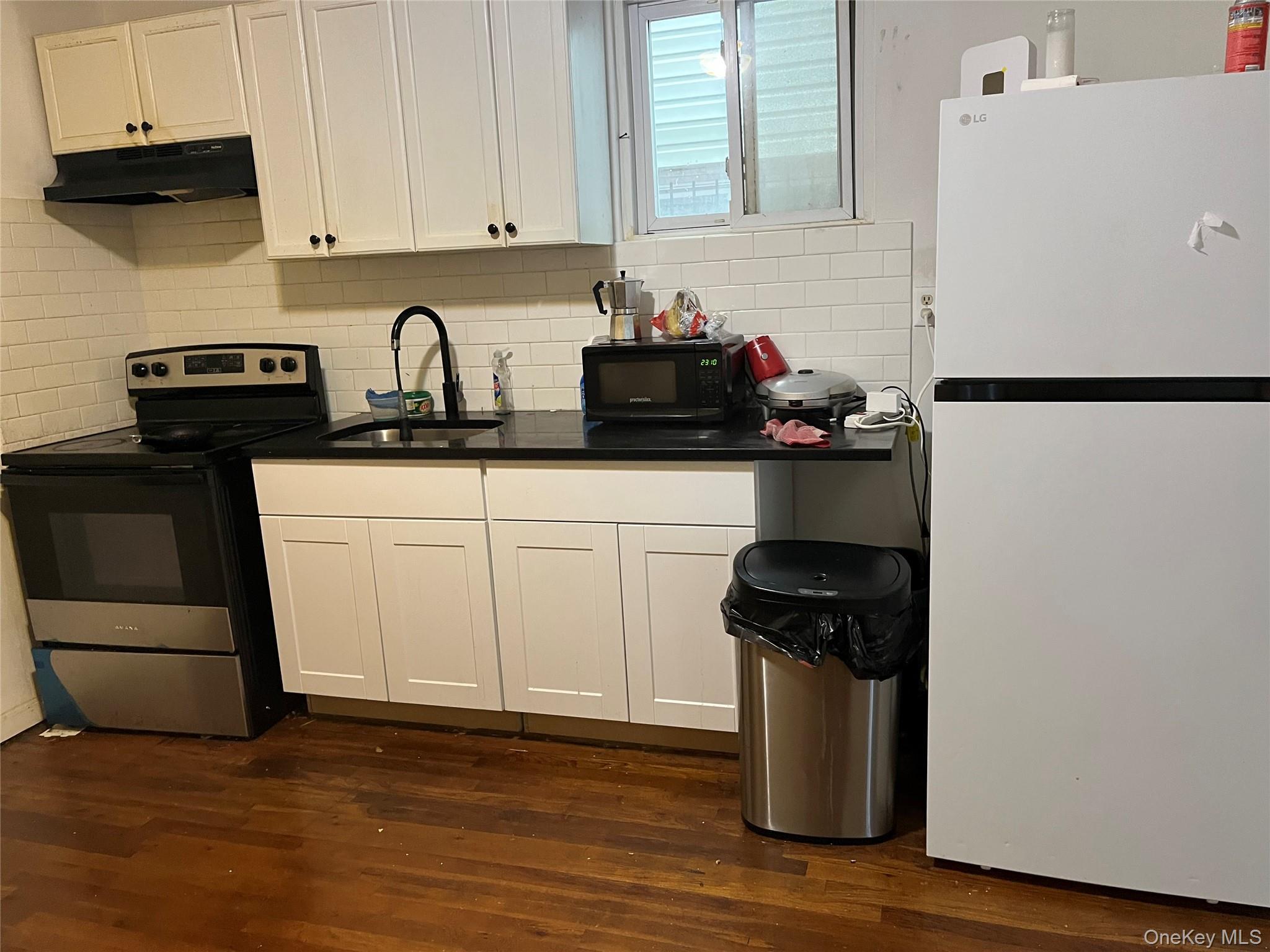 Single Family 92nd Street Queens, NY 11369, MLS-1042153-3