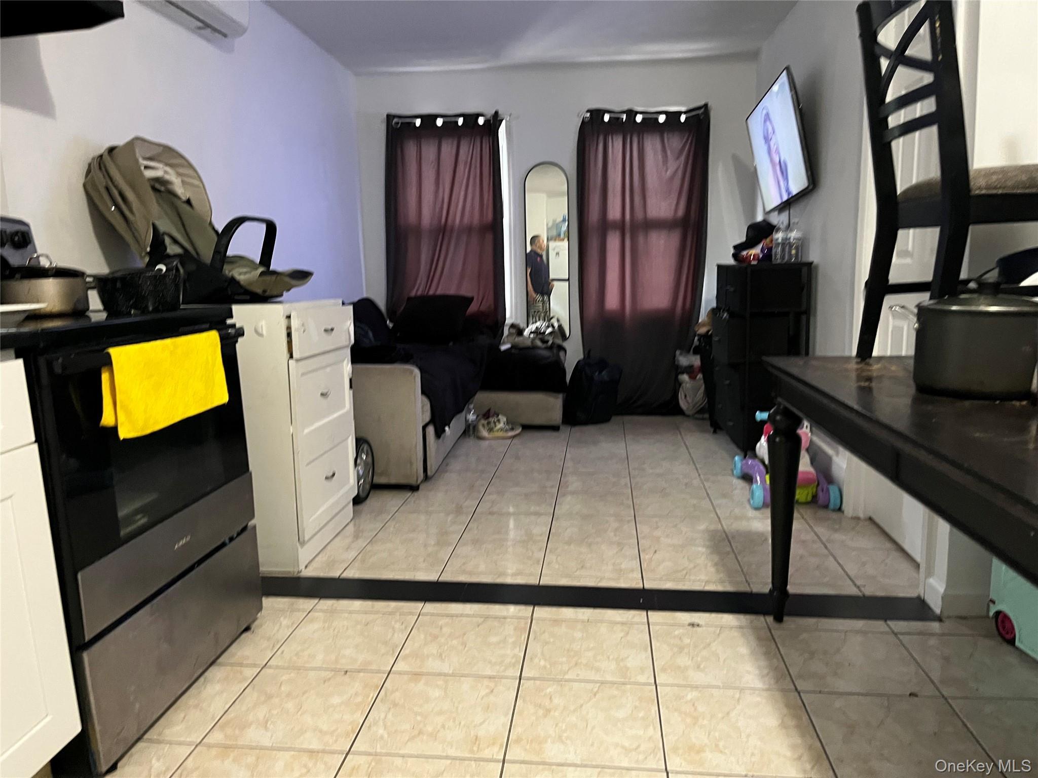 Single Family 92nd Street Queens, NY 11369, MLS-1042153-6