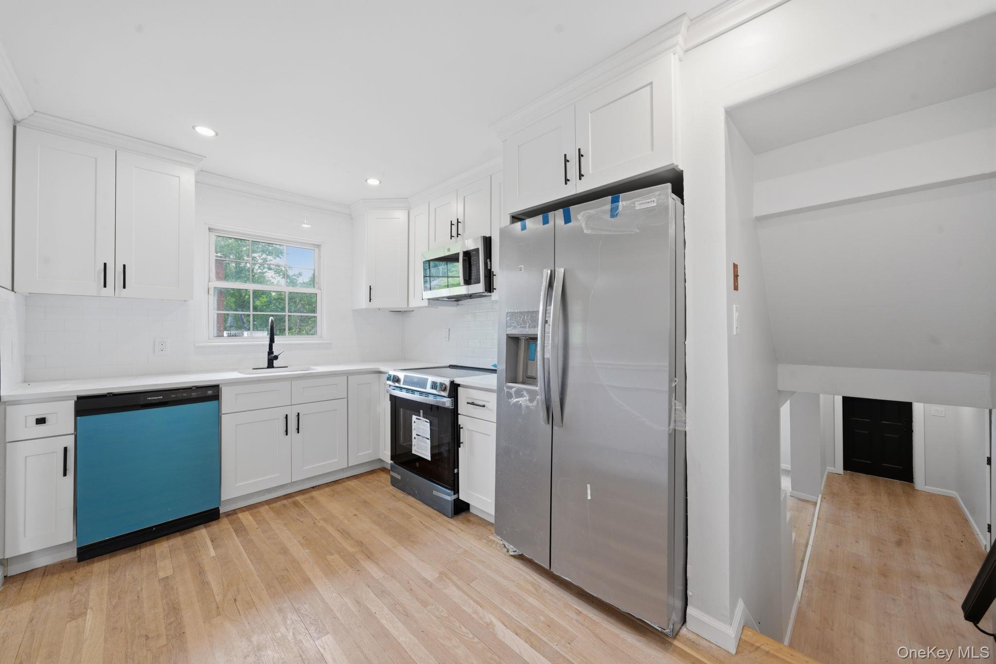 Single Family Lewis Avenue Westchester County, NY 10598, MLS-1042155-11