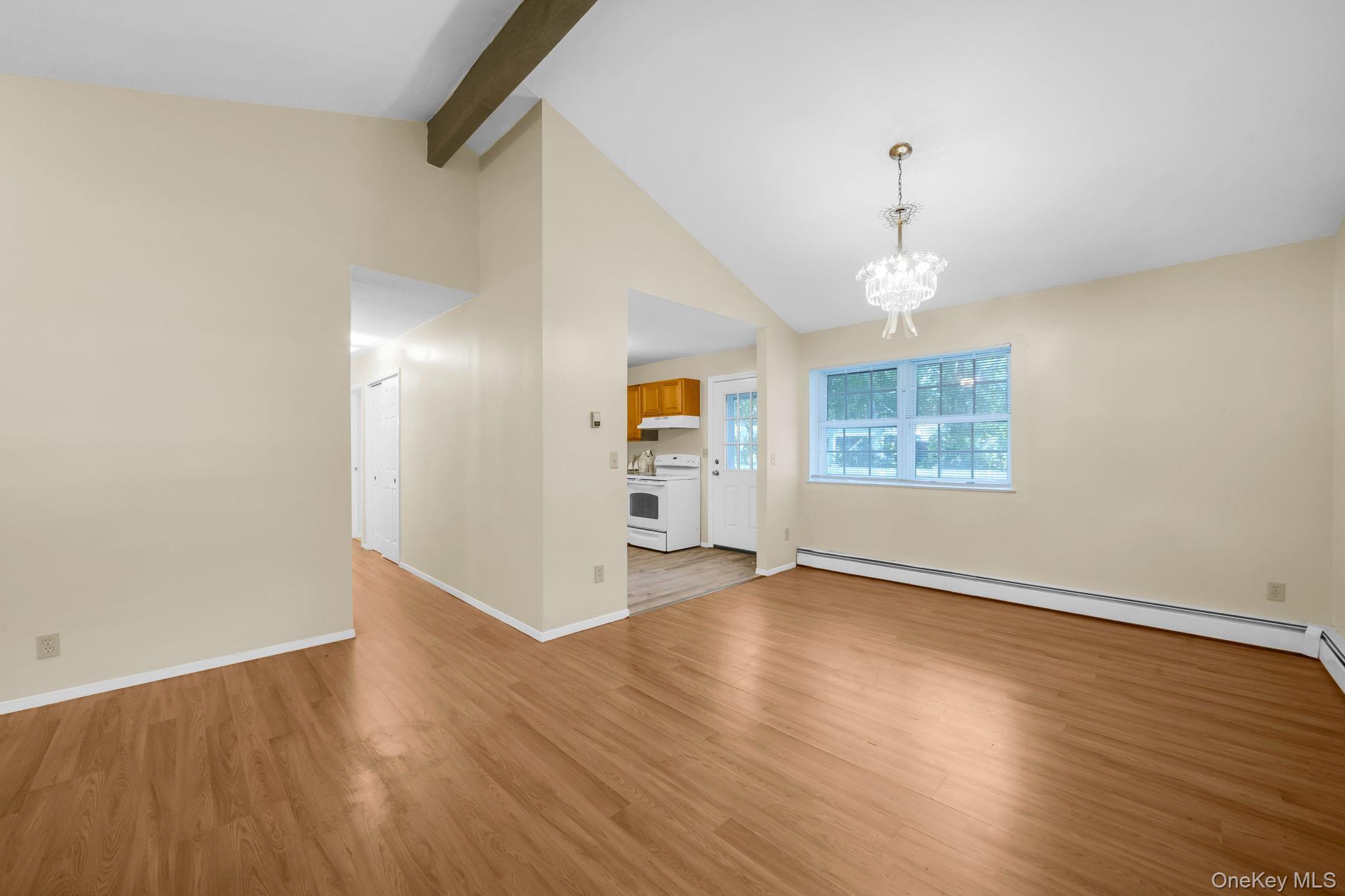 Single Family Norfleet Lane Suffolk County, NY 11727, MLS-1042162-4
