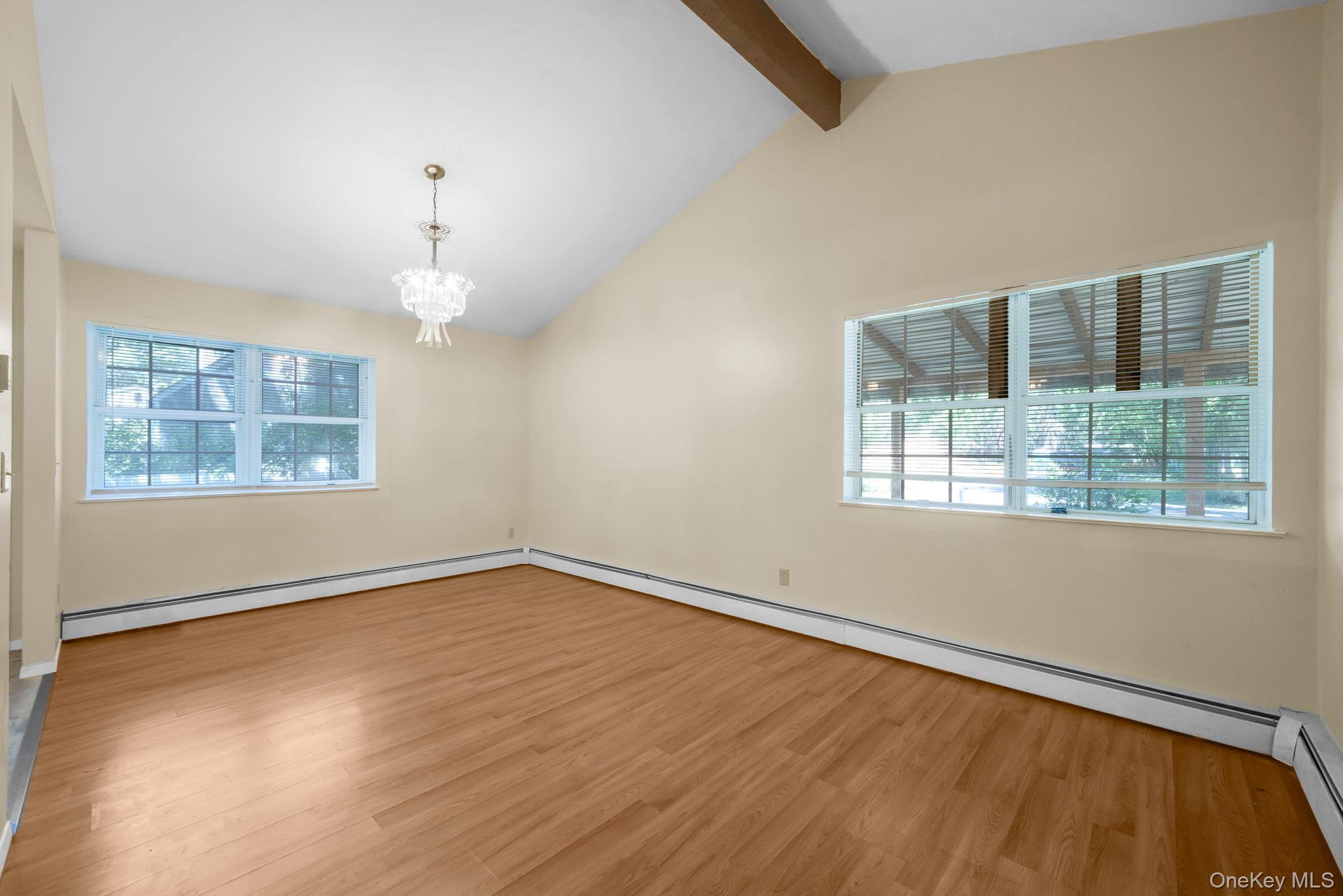 Single Family Norfleet Lane Suffolk County, NY 11727, MLS-1042162-5