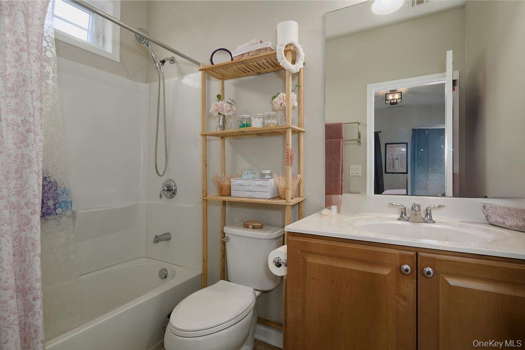Single Family Tompkins Lane Dutchess County, NY 12533, MLS-1042177-20