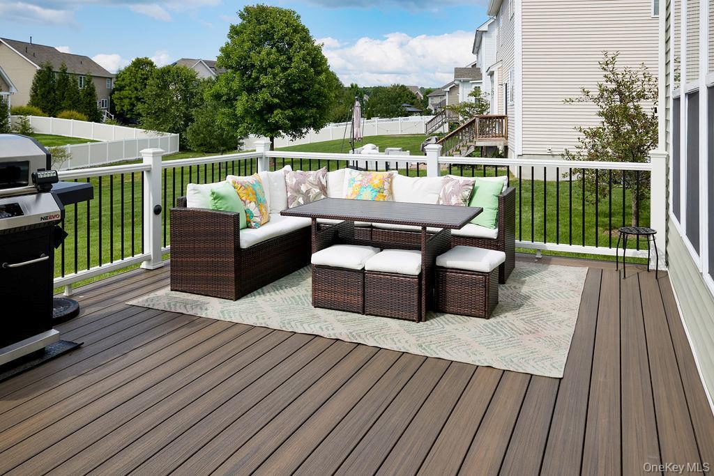 Single Family Tompkins Lane Dutchess County, NY 12533, MLS-1042177-21