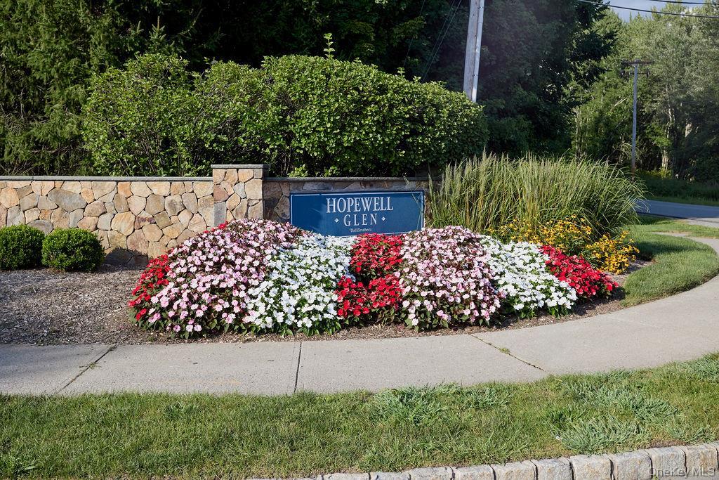 Single Family Tompkins Lane Dutchess County, NY 12533, MLS-1042177-29