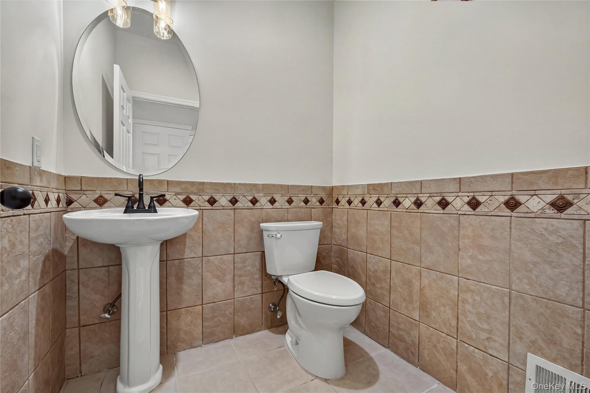 Single Family Constitution Way Orange County, NY 12553, MLS-1042179-22