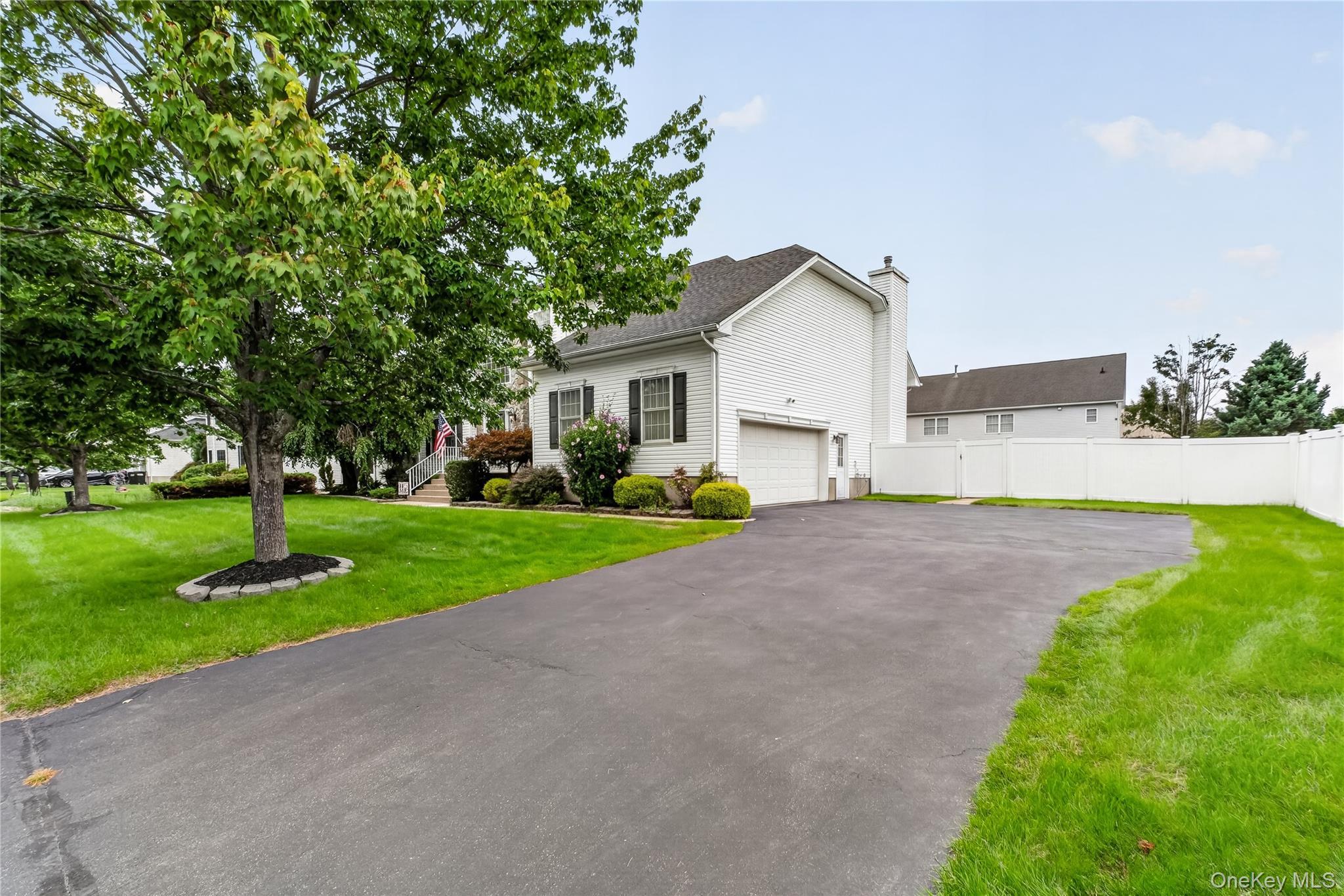 Single Family Constitution Way Orange County, NY 12553, MLS-1042179-3