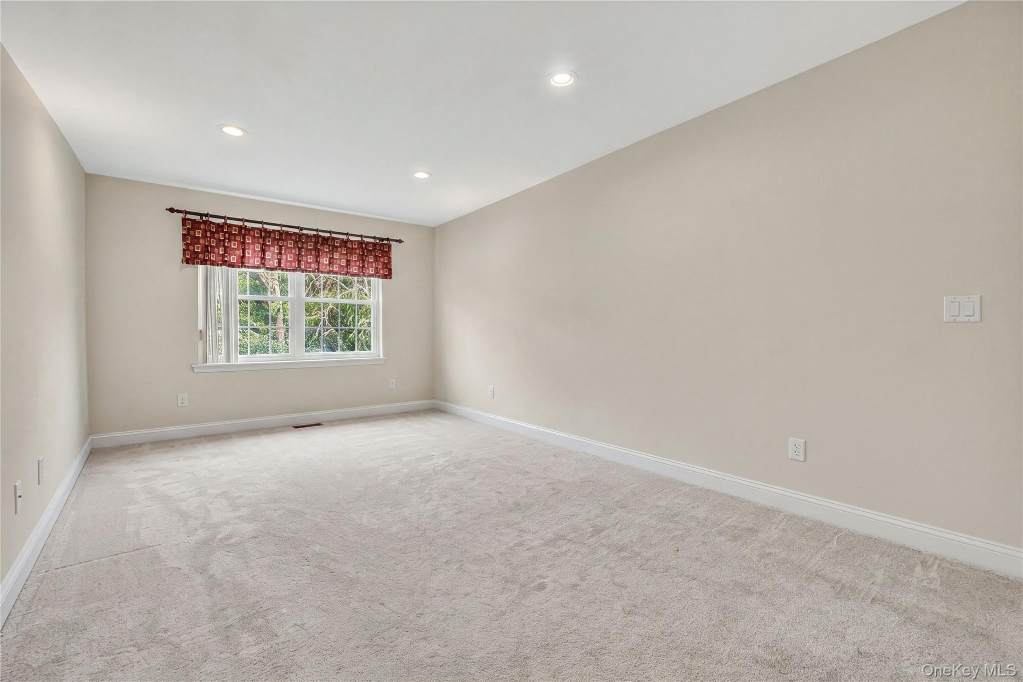 Single Family Constitution Way Orange County, NY 12553, MLS-1042179-35