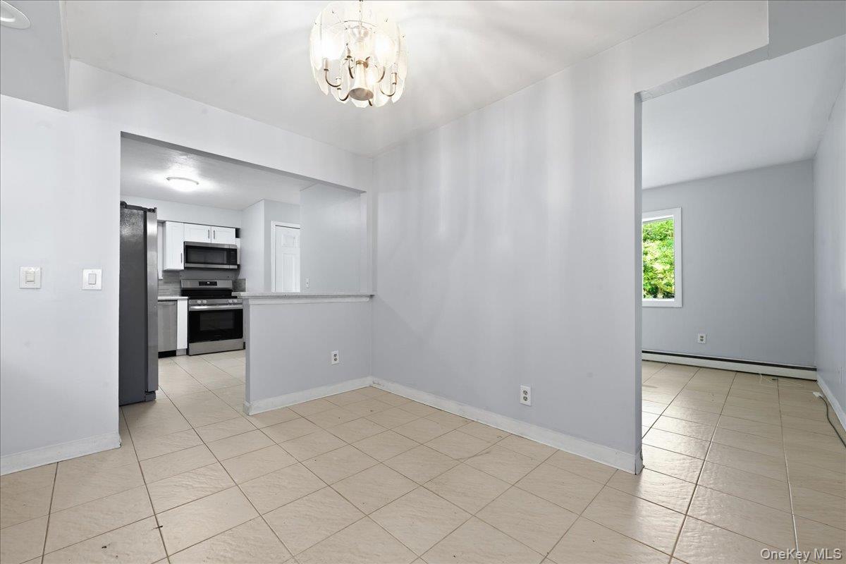 Single Family Bay Shore Avenue  Suffolk County, NY 11706, MLS-1042181-13