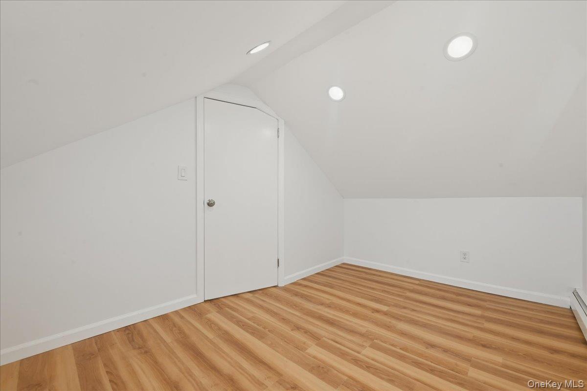 Single Family West Drive Suffolk County, NY 11726, MLS-1042205-25