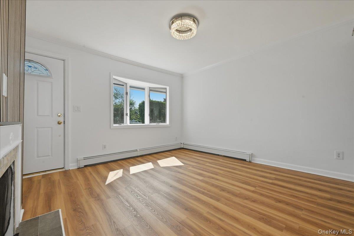 Single Family West Drive Suffolk County, NY 11726, MLS-1042205-4