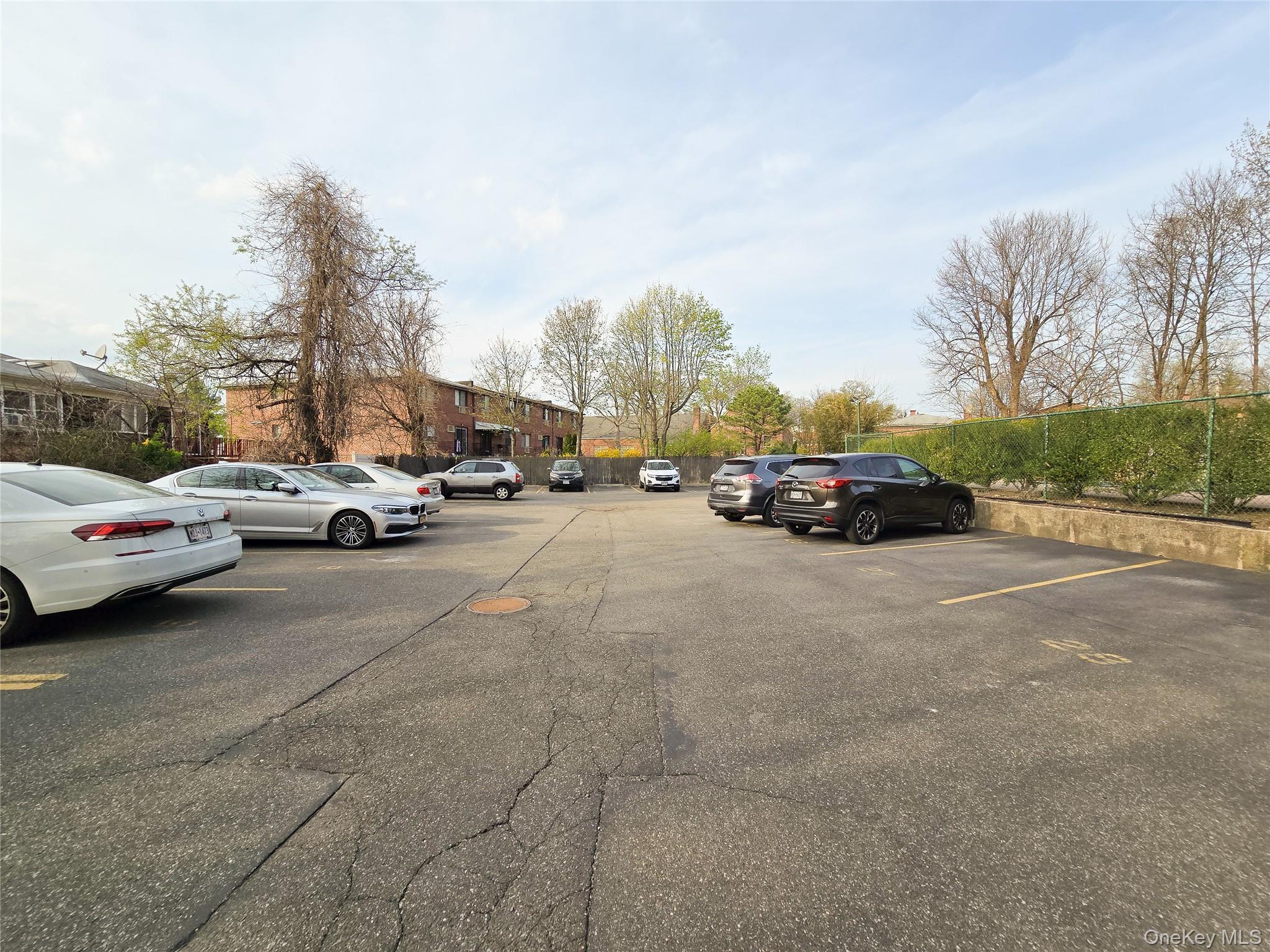 Apartment Little Neck Parkway Queens, NY 11362, MLS-1042225-12