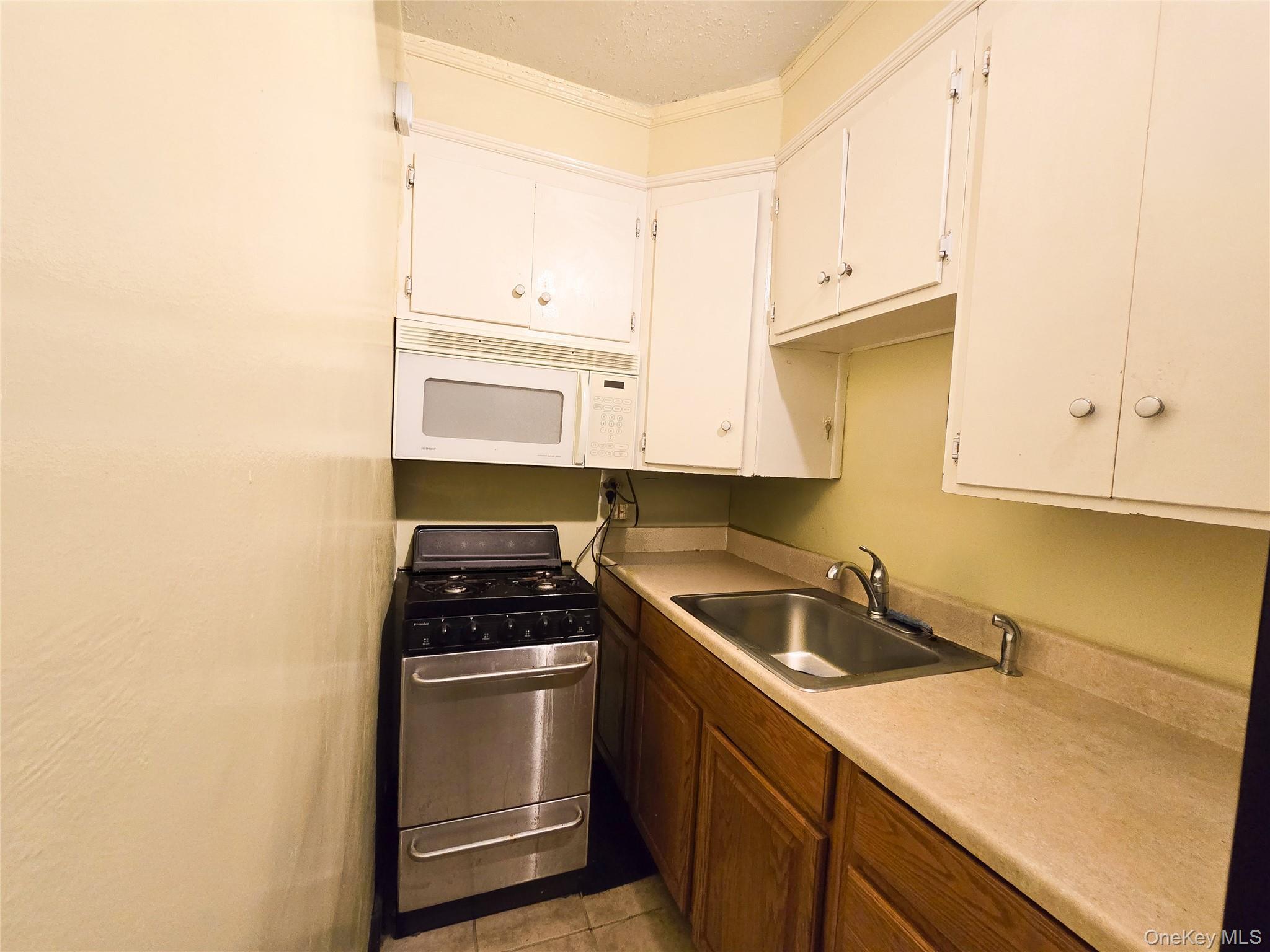 Apartment Little Neck Parkway Queens, NY 11362, MLS-1042225-6