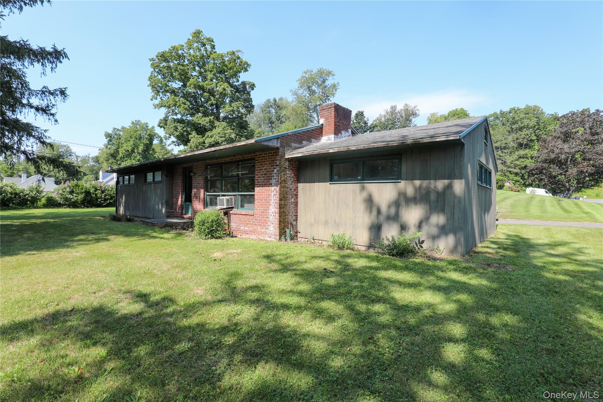 Single Family Maple Lane Ulster County, NY 12443, MLS-1042242-2