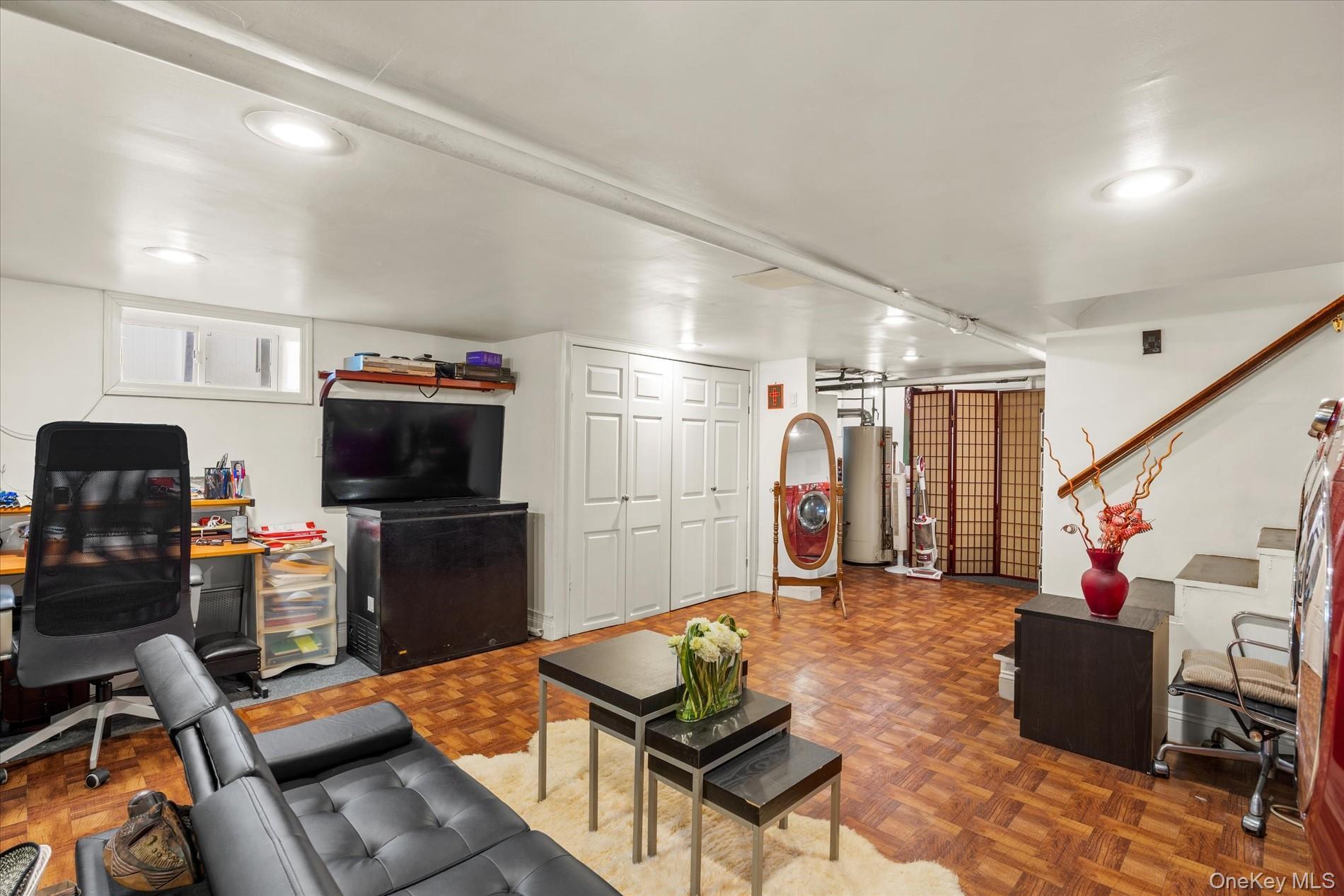 Single Family 78th Street  Queens, NY 11379, MLS-1042245-31