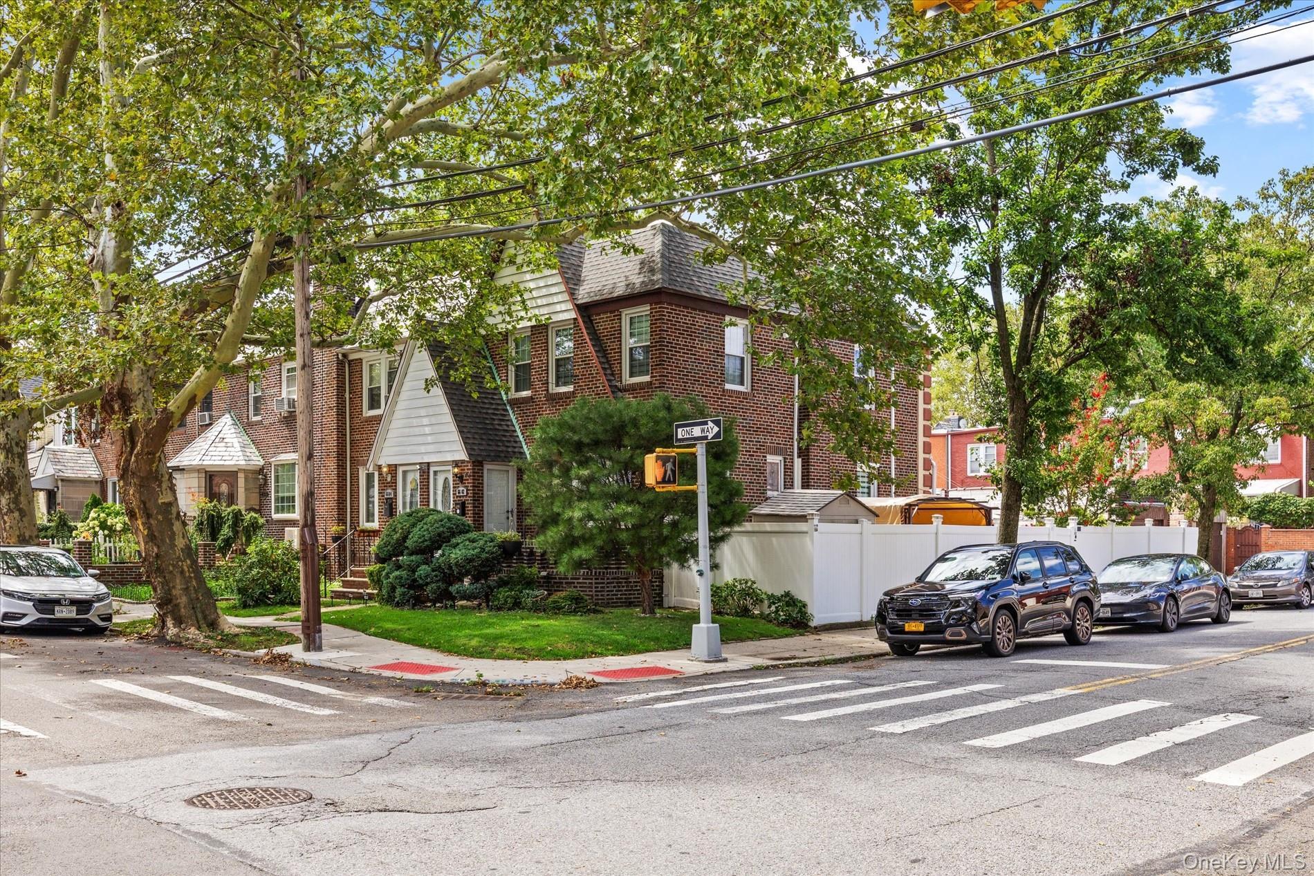 Single Family 78th Street  Queens, NY 11379, MLS-1042245-4