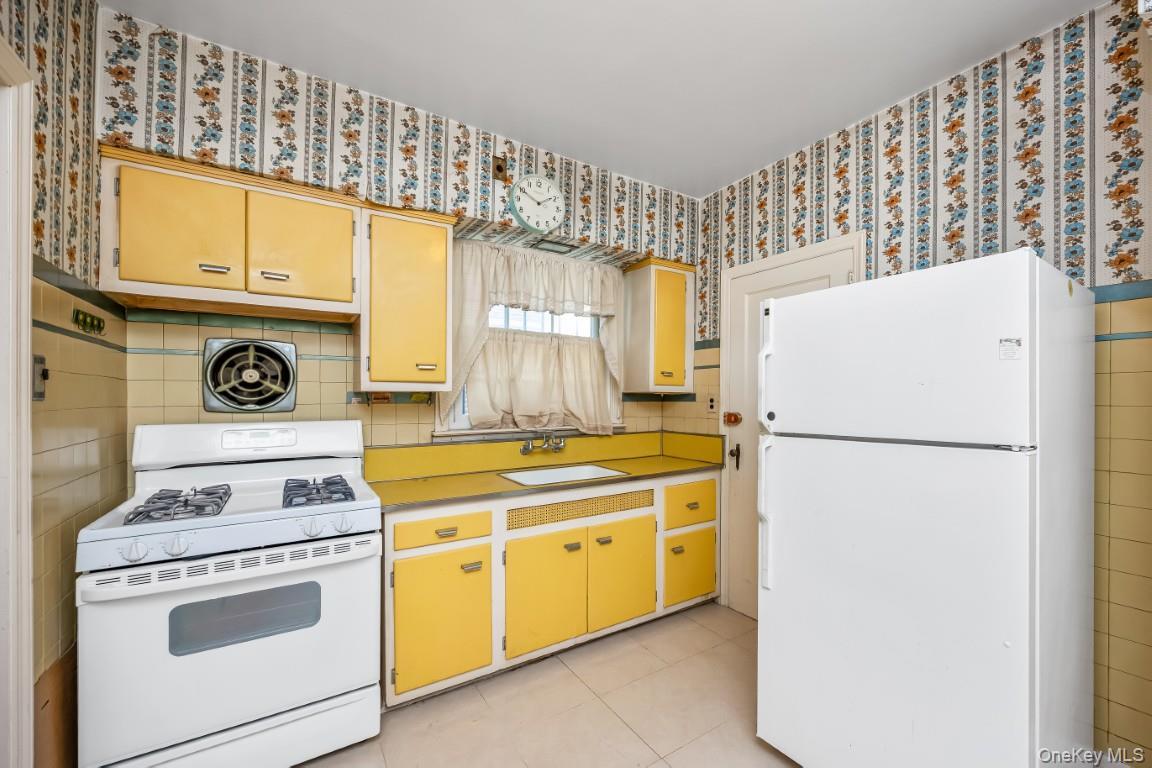 Single Family 234th Street Queens, NY 11411, MLS-1042253-11