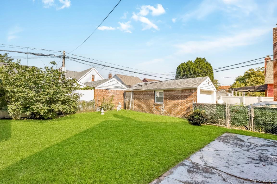 Single Family 234th Street Queens, NY 11411, MLS-1042253-28