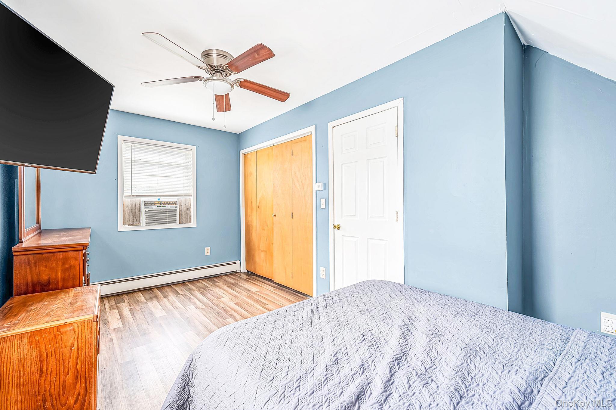 Single Family Richard Avenue Suffolk County, NY 11752, MLS-1042263-24