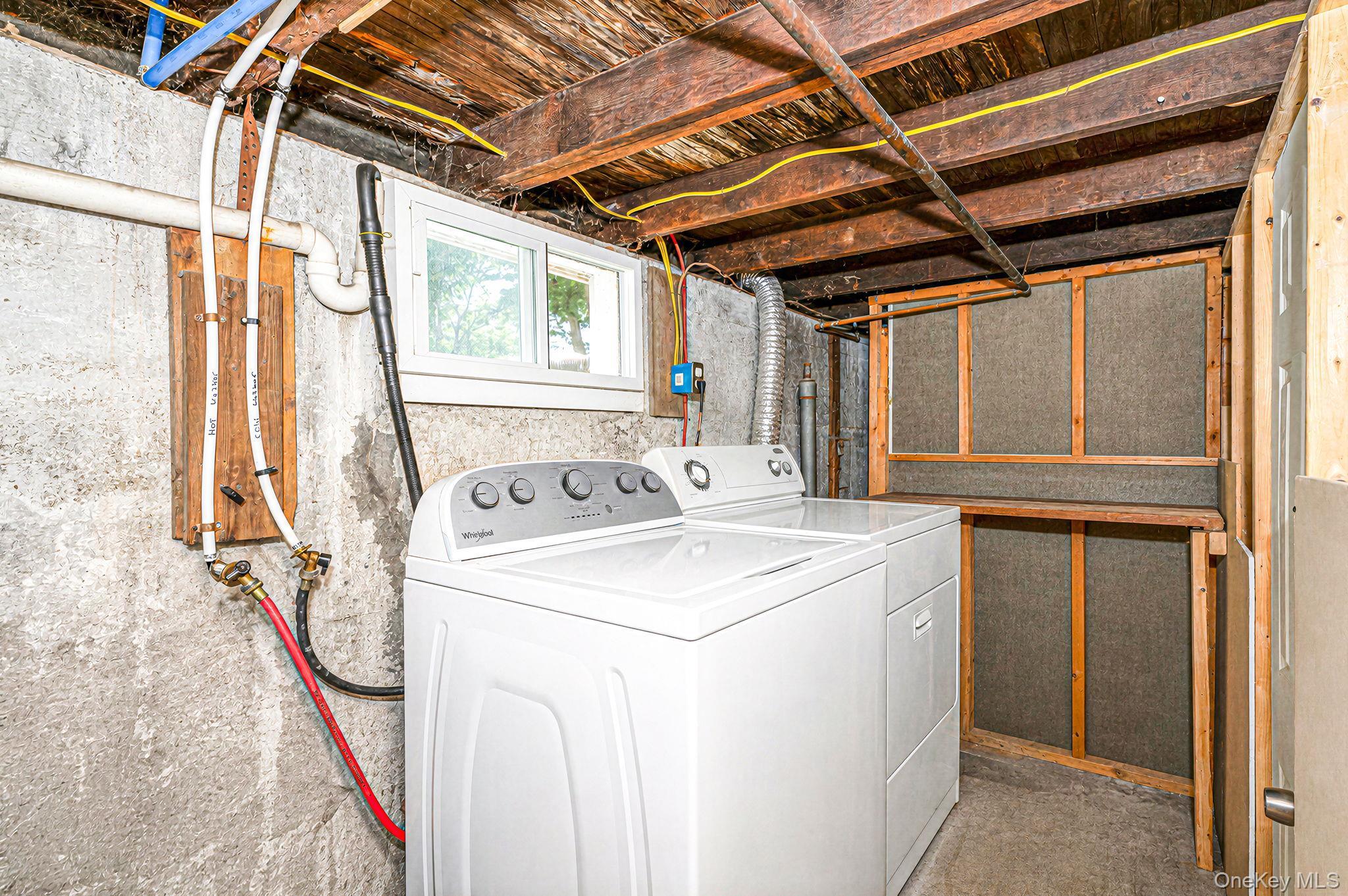 Single Family Richard Avenue Suffolk County, NY 11752, MLS-1042263-27
