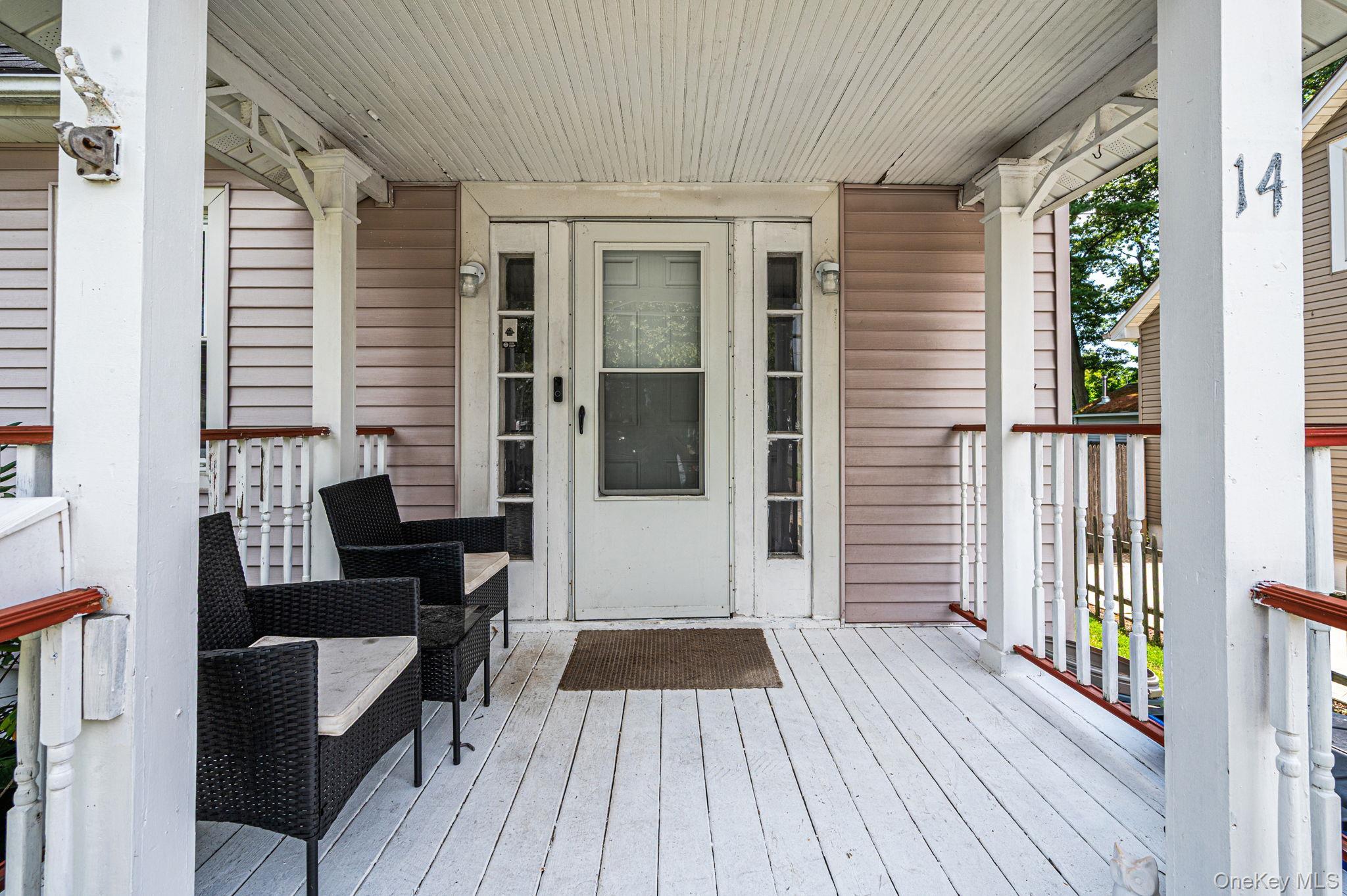 Single Family Richard Avenue Suffolk County, NY 11752, MLS-1042263-4