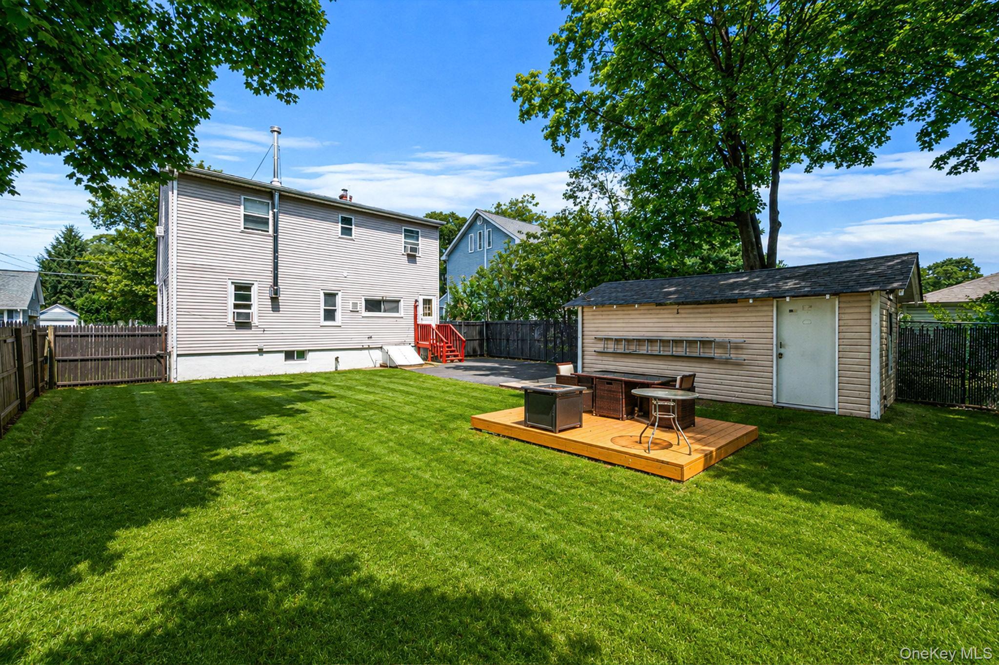 Single Family Richard Avenue Suffolk County, NY 11752, MLS-1042263-7