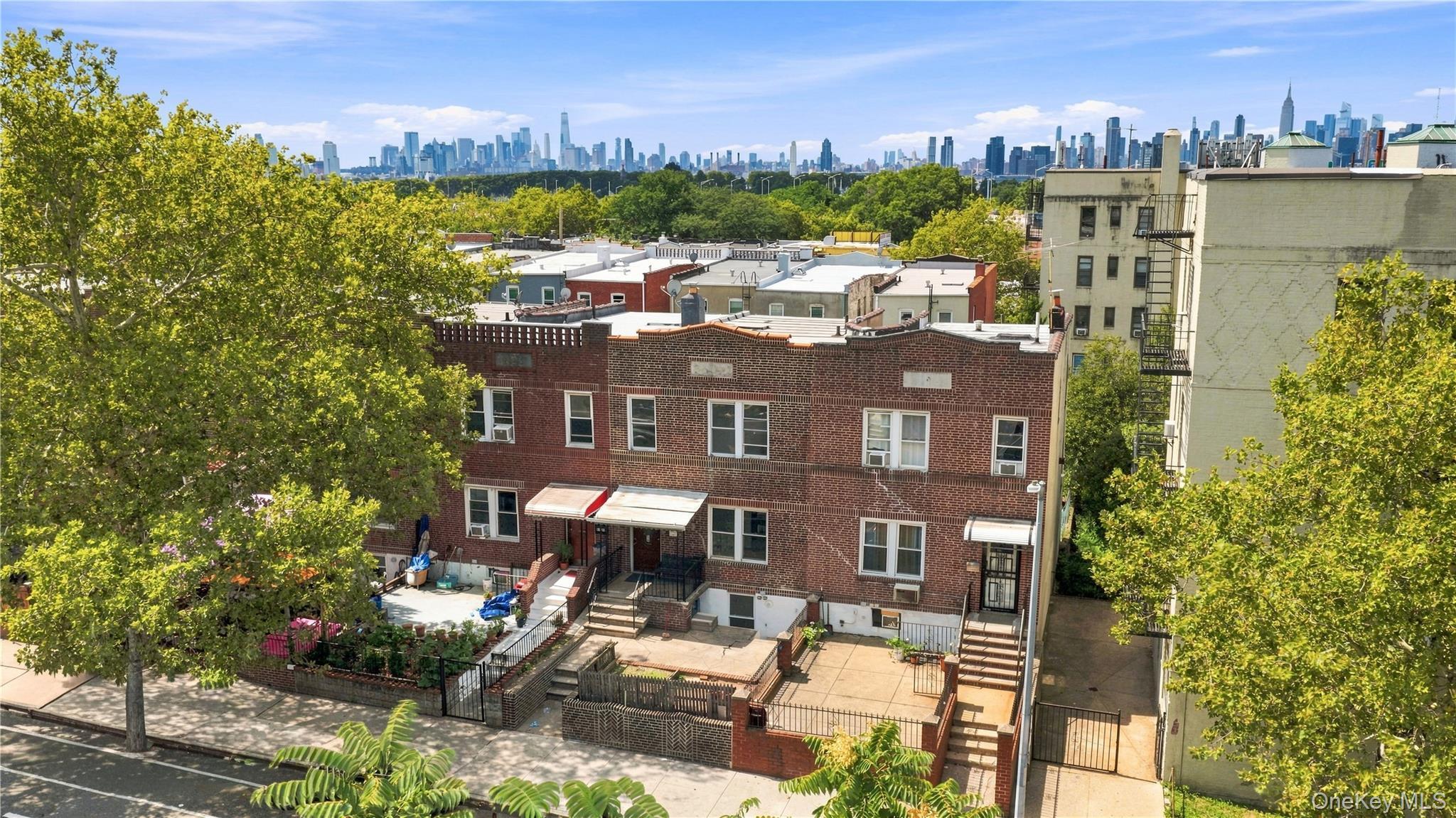 Single Family 48th Street Queens, NY 11377, MLS-1042271-2