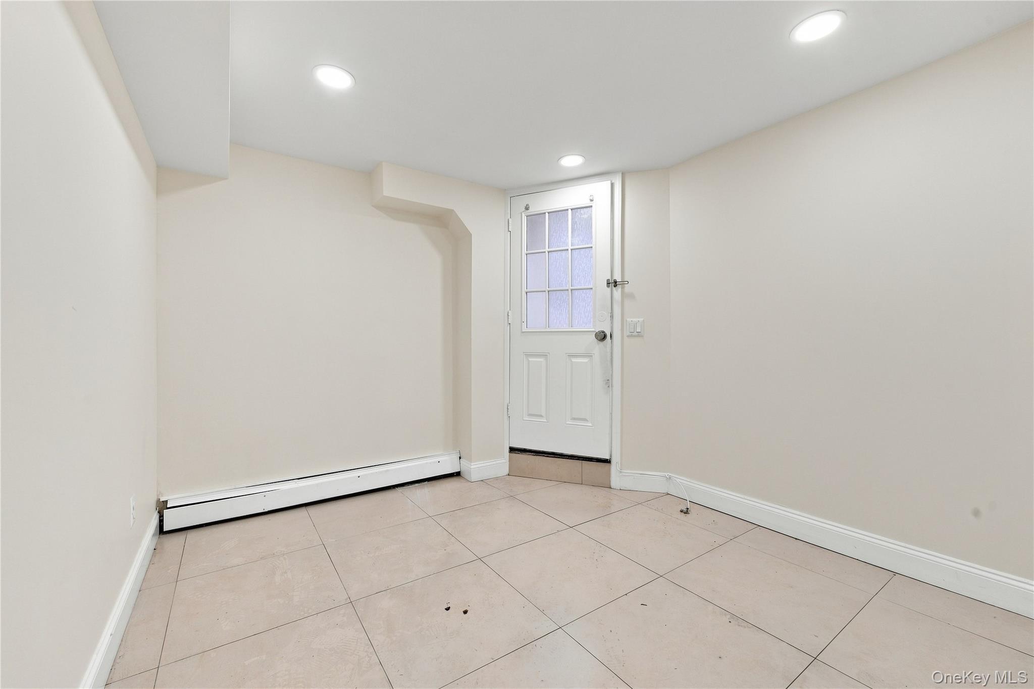 Single Family 48th Street Queens, NY 11377, MLS-1042271-26