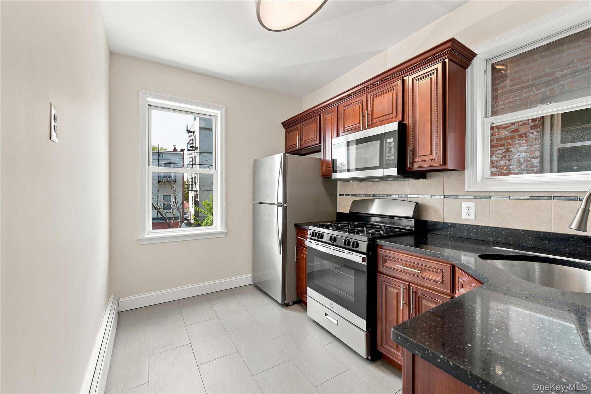 Single Family 48th Street Queens, NY 11377, MLS-1042271-7