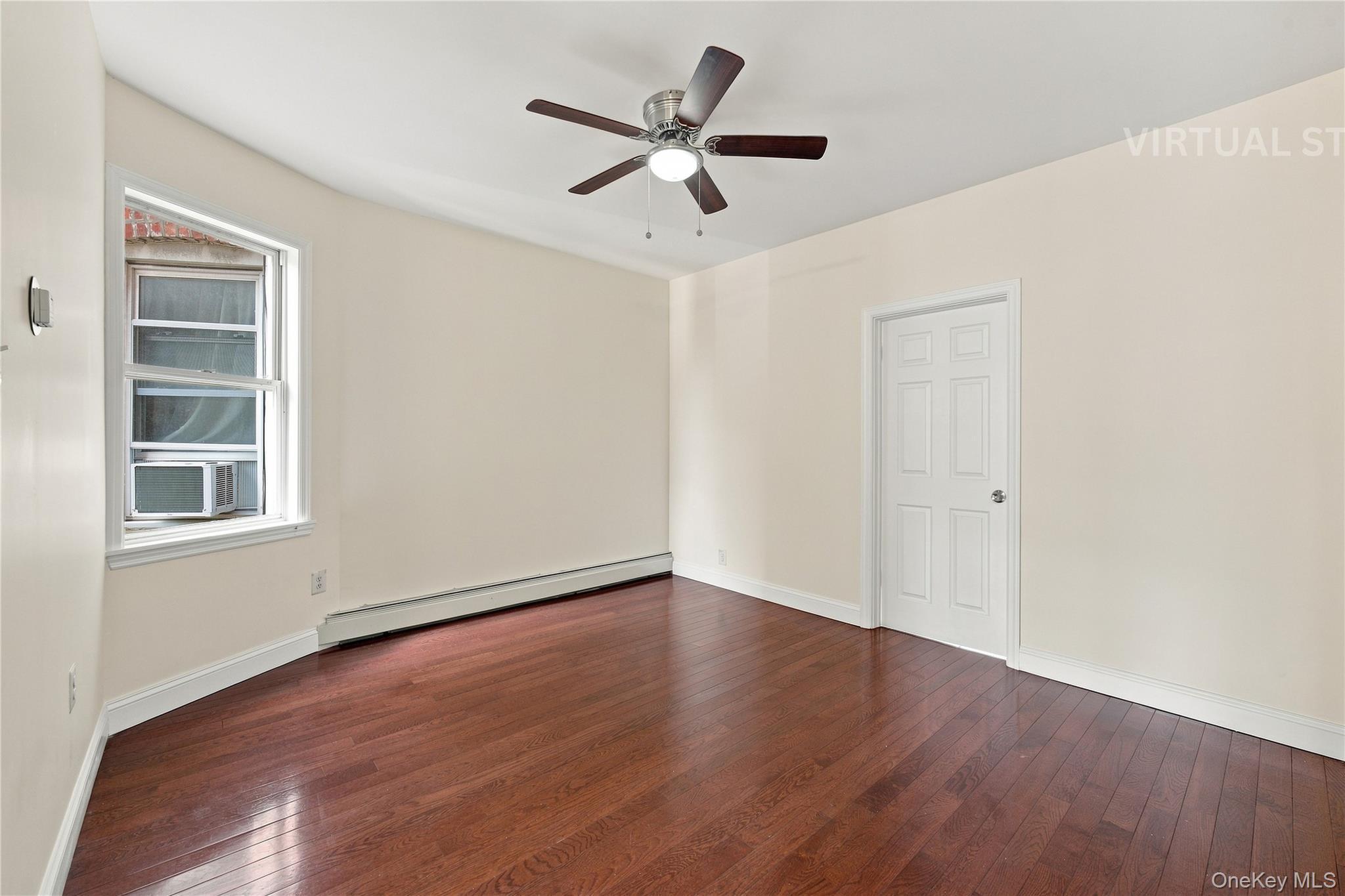 Single Family 48th Street Queens, NY 11377, MLS-1042271-9